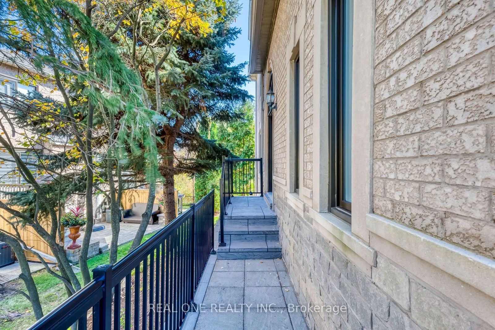2250 Rockingham Drive #68
