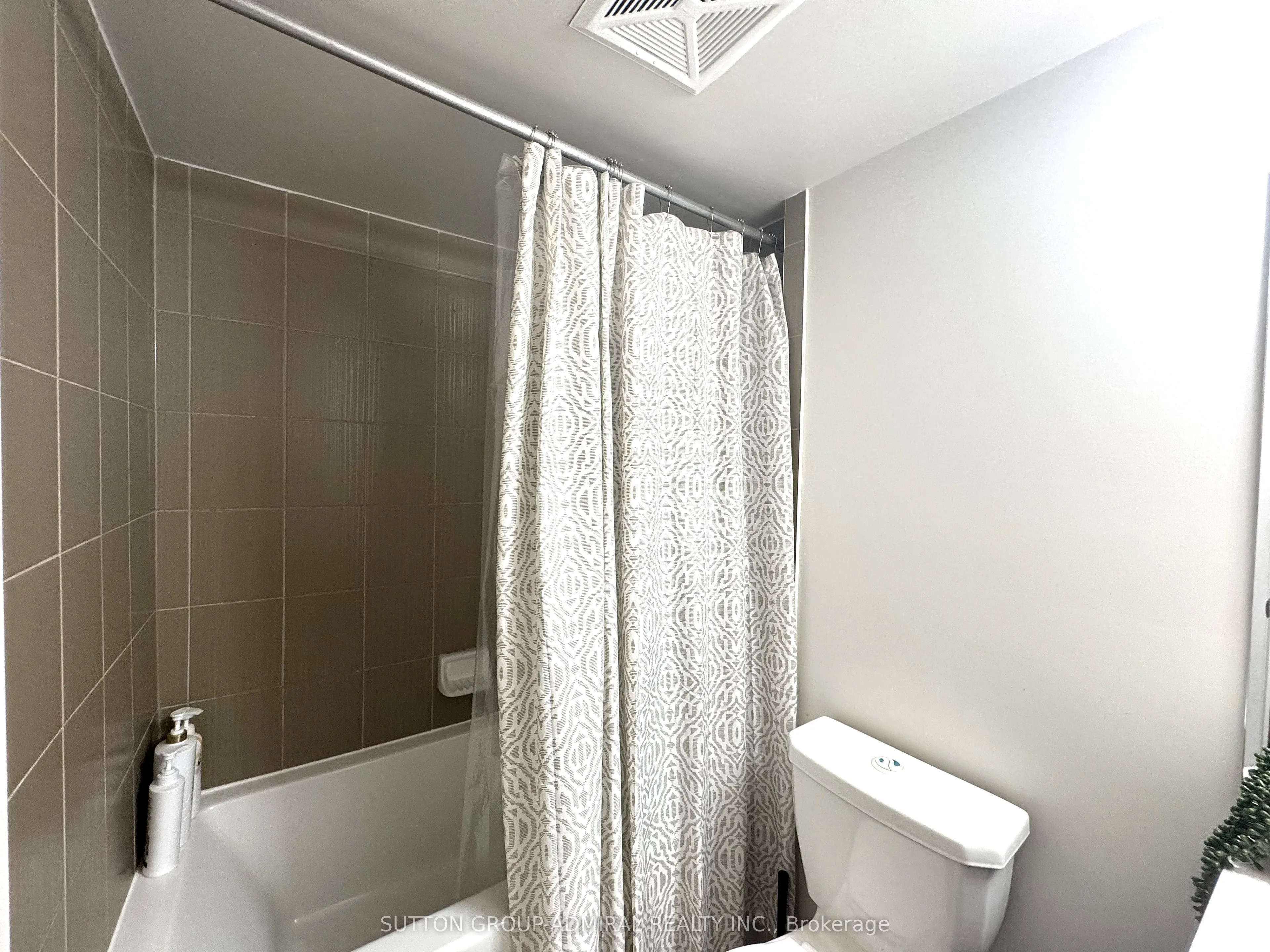 2 Eva Road E #1026