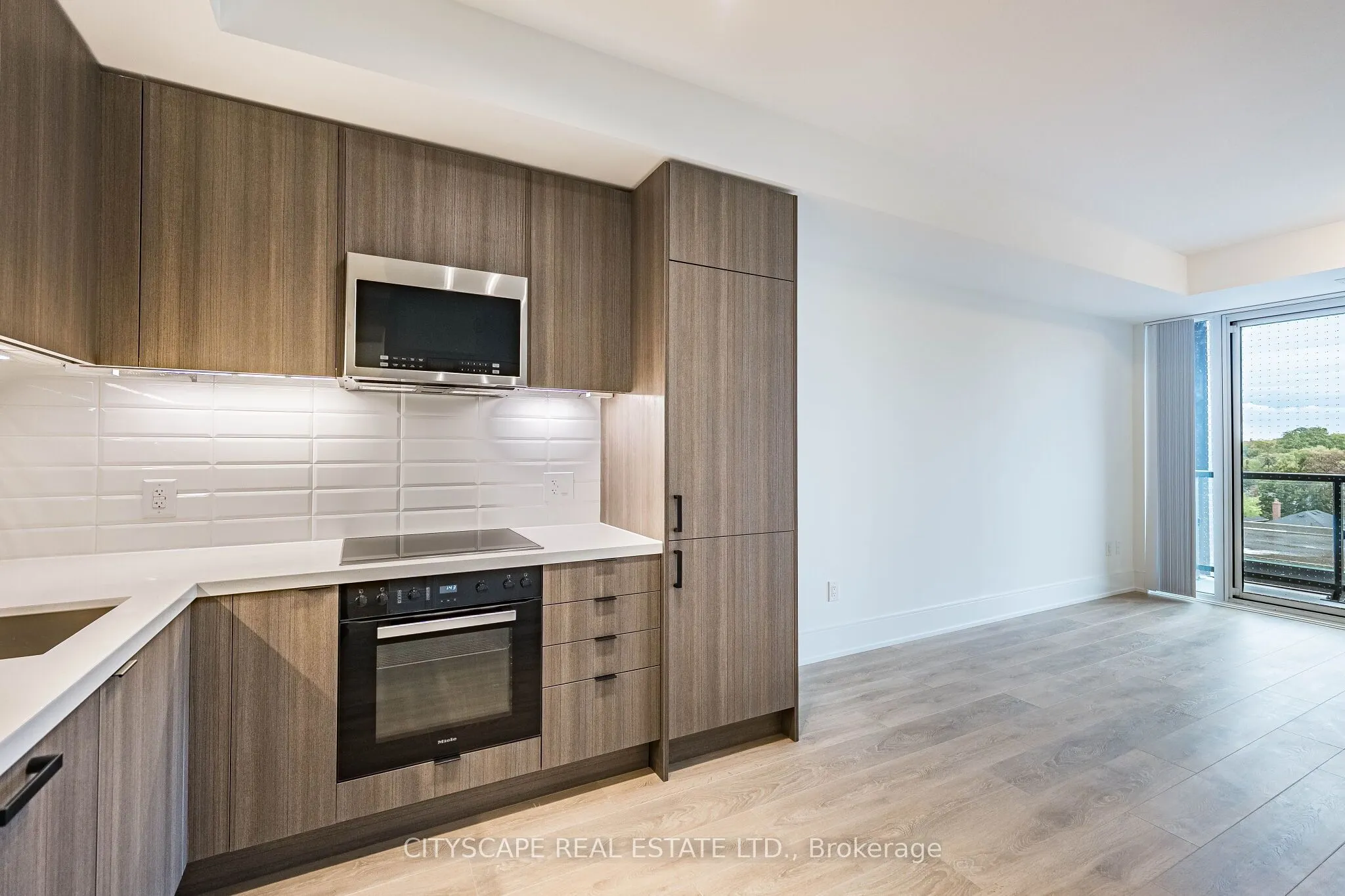 2450 Bloor Street W #316
