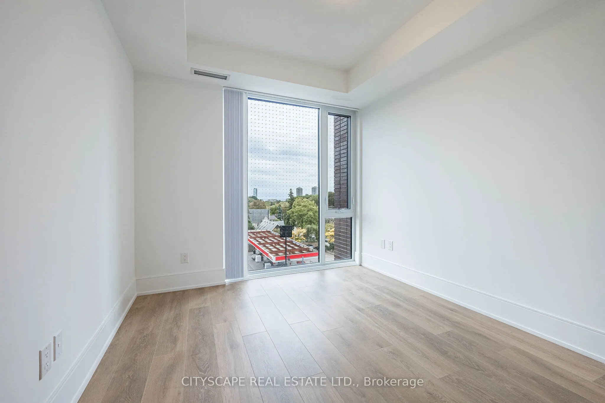 2450 Bloor Street W #316