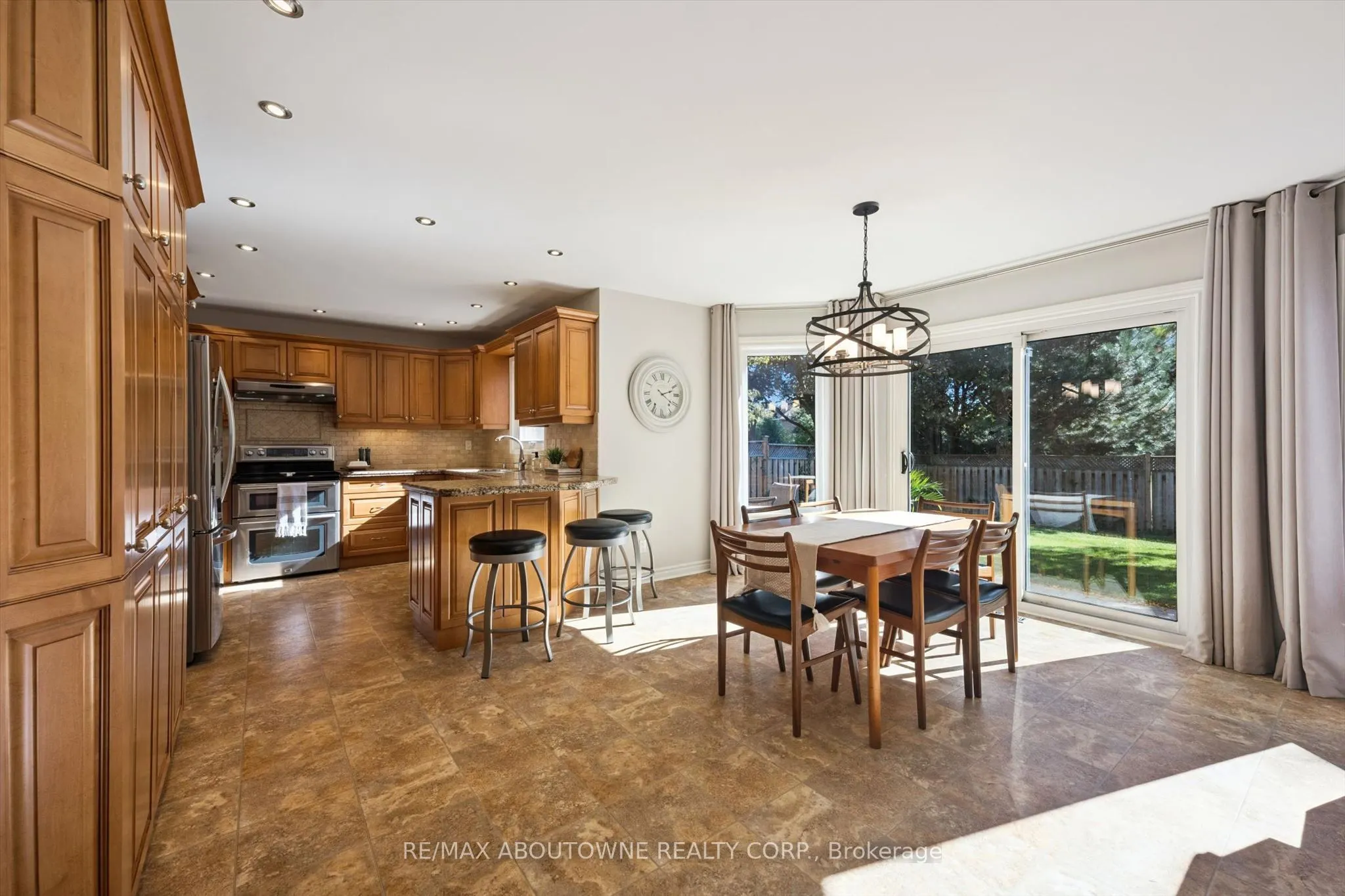 2086 Sprucedale Drive