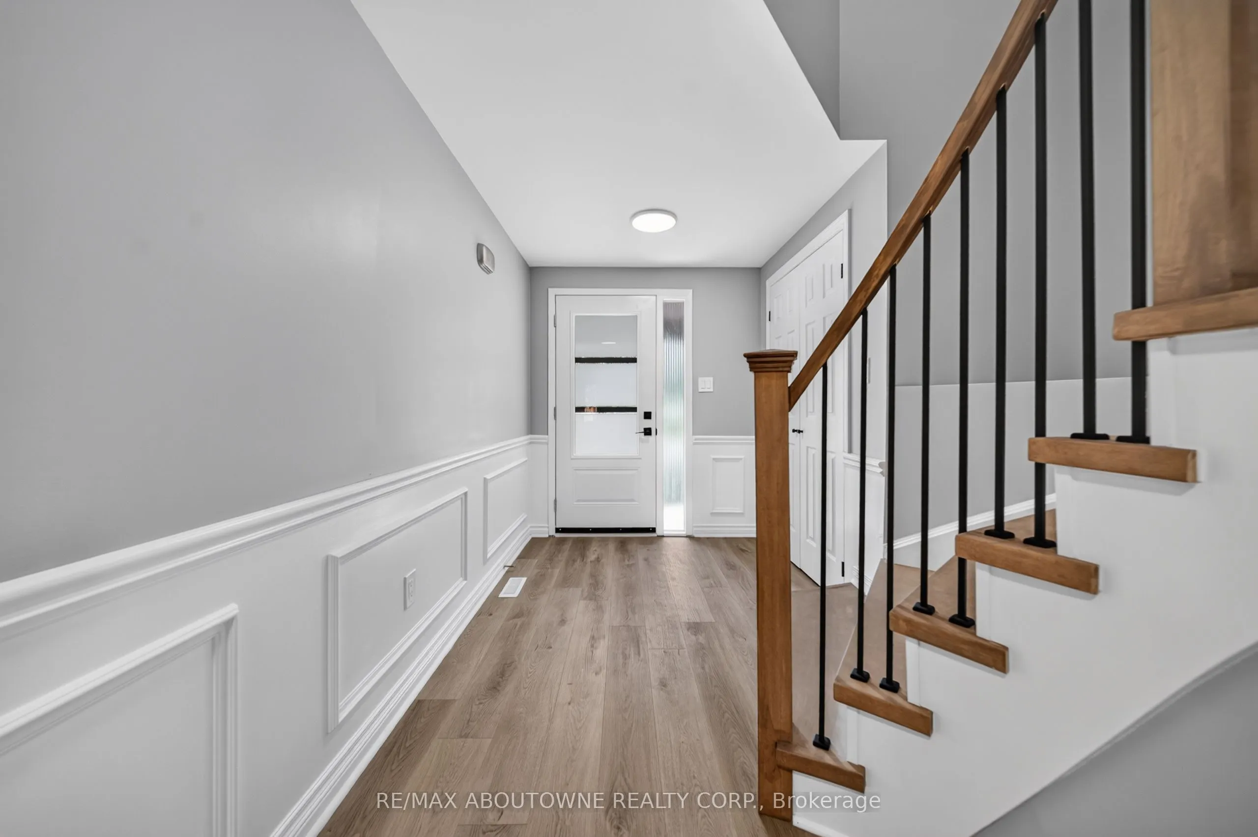 4353 Sawmill Valley Drive