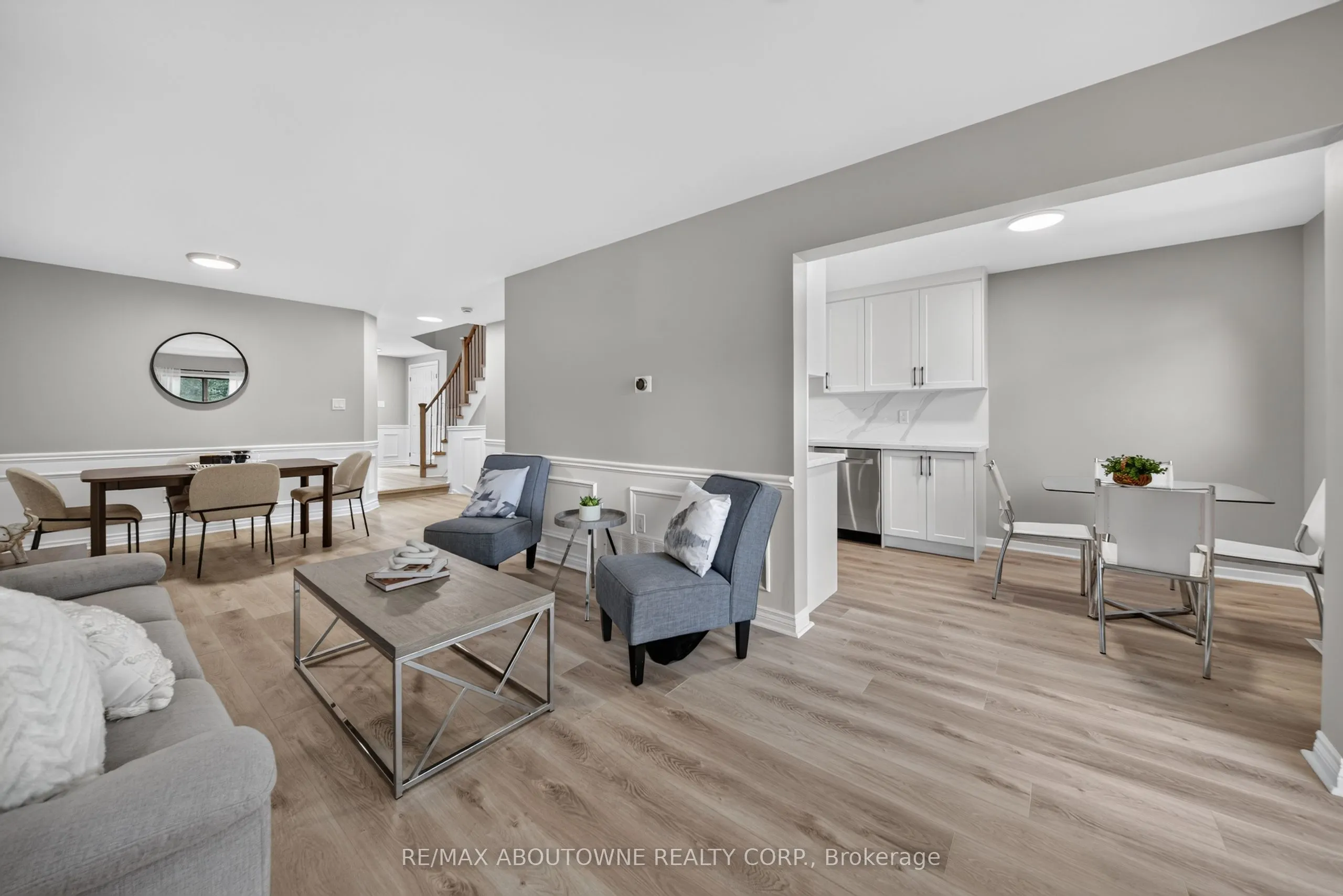4353 Sawmill Valley Drive