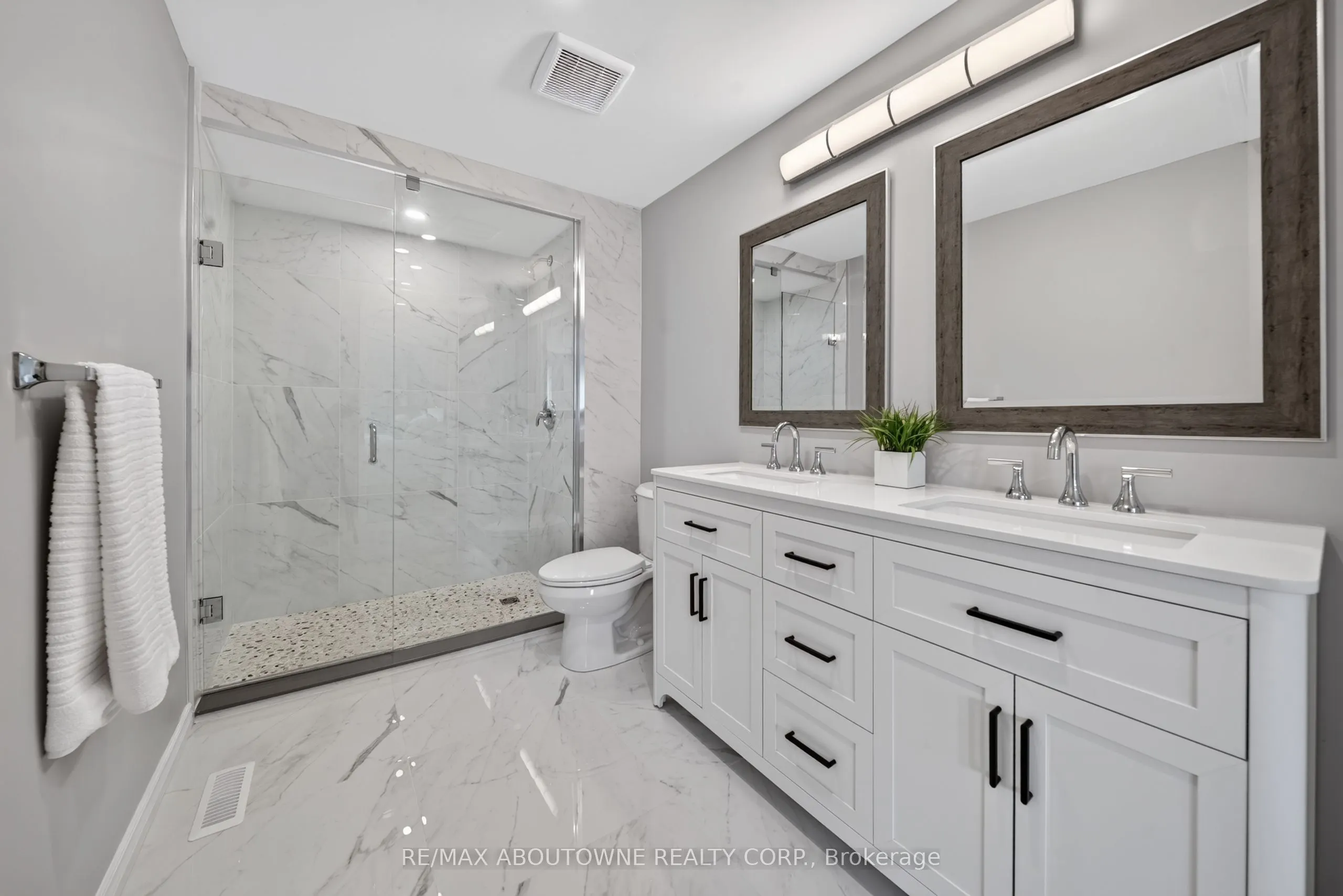 4353 Sawmill Valley Drive