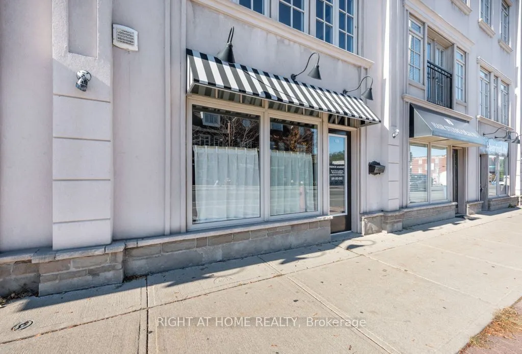 121 Lakeshore Road W #5