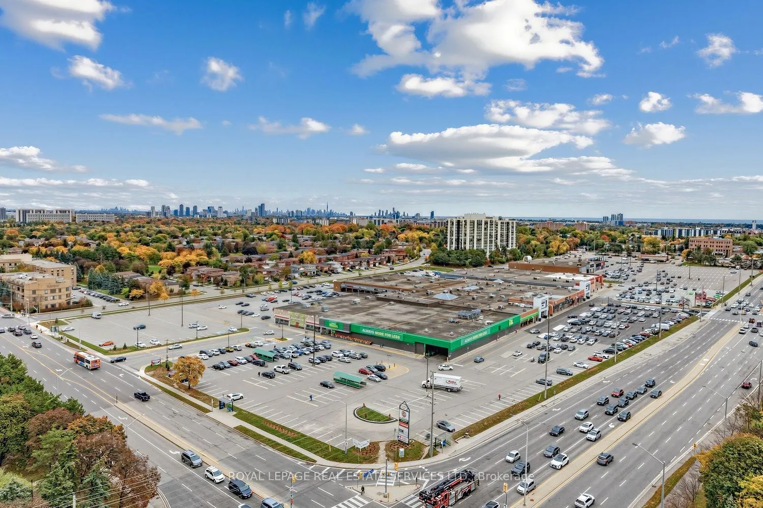 1359 Rathburn Road E #1704