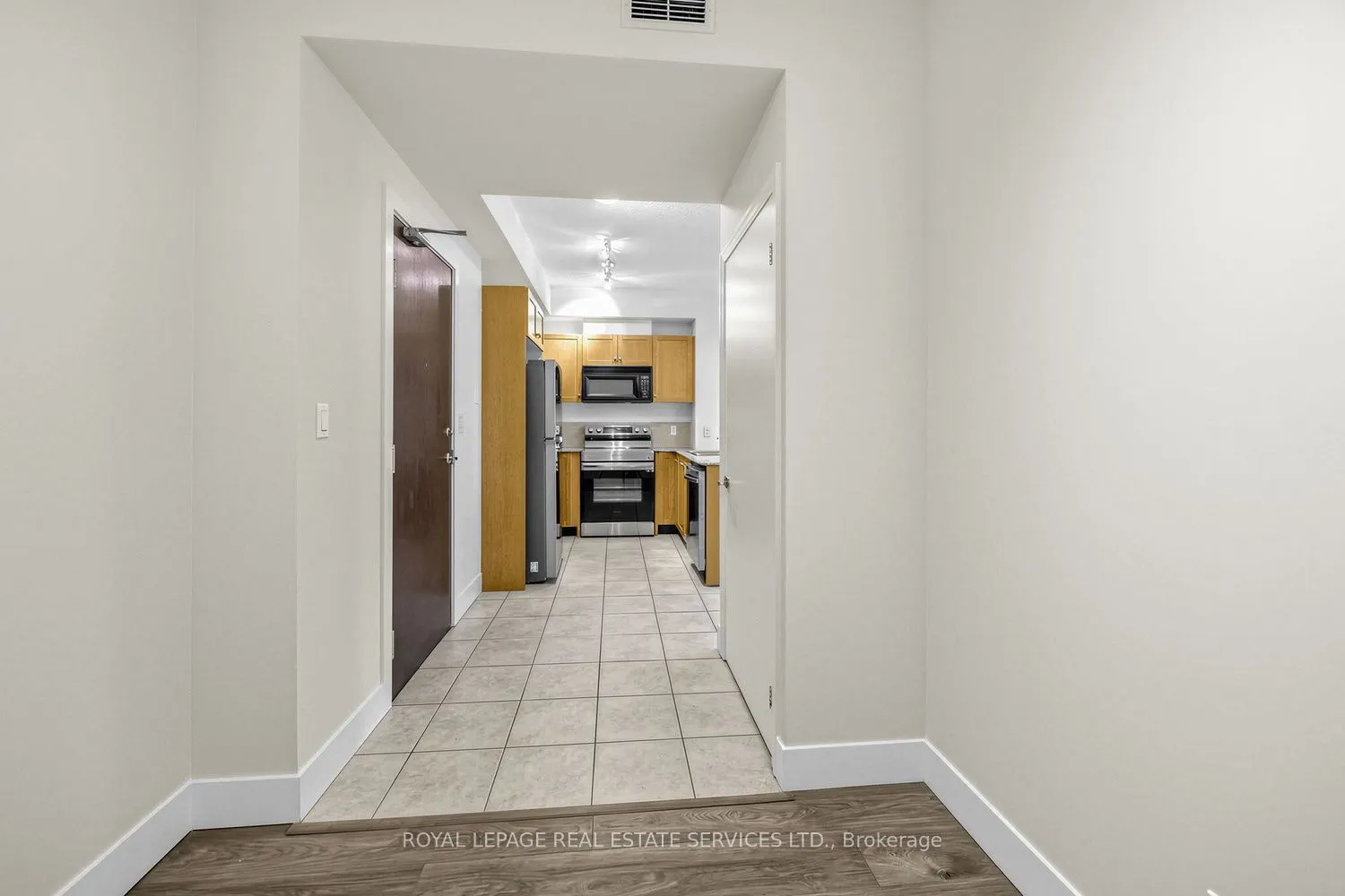 1359 Rathburn Road E #1704