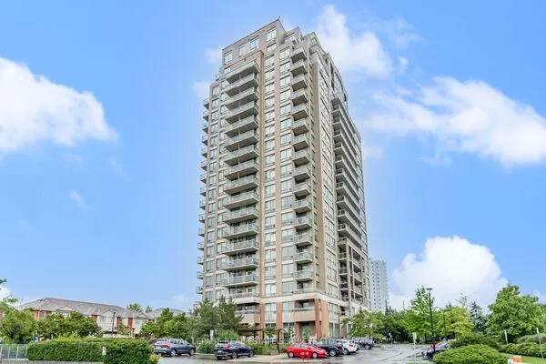 1359 Rathburn Road E #1704