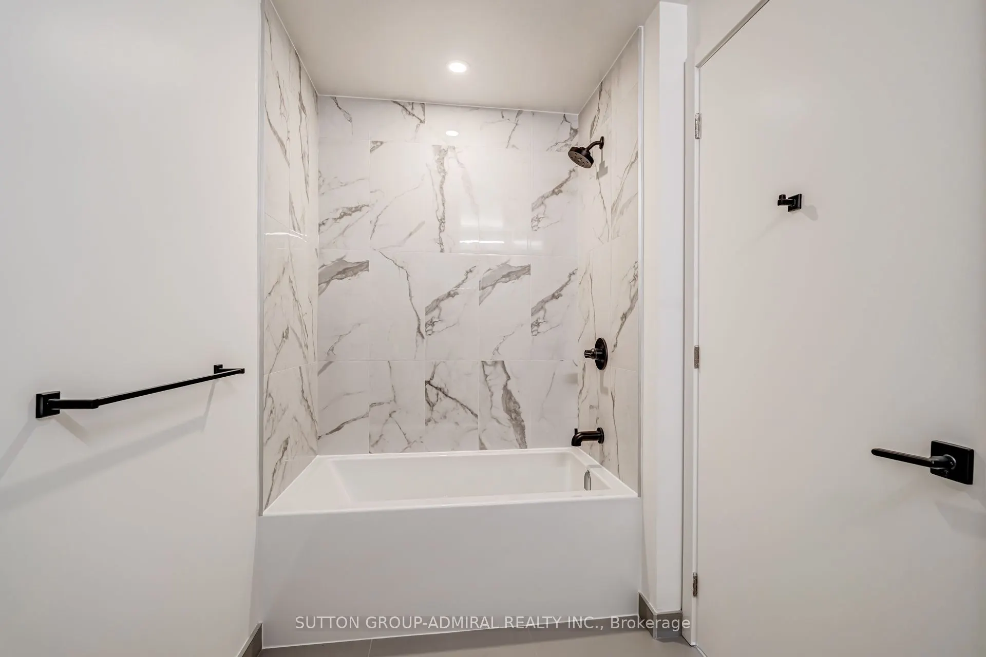 1285 Dupont Street #2610