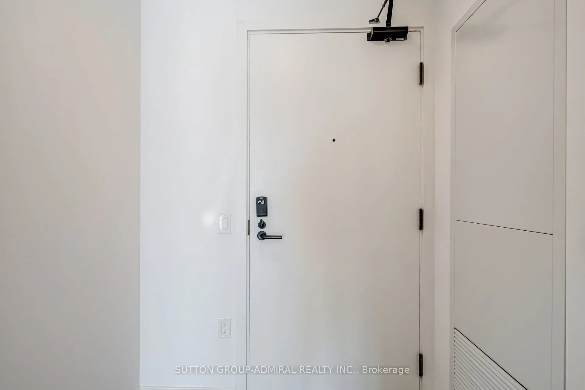 1285 Dupont Street #2610
