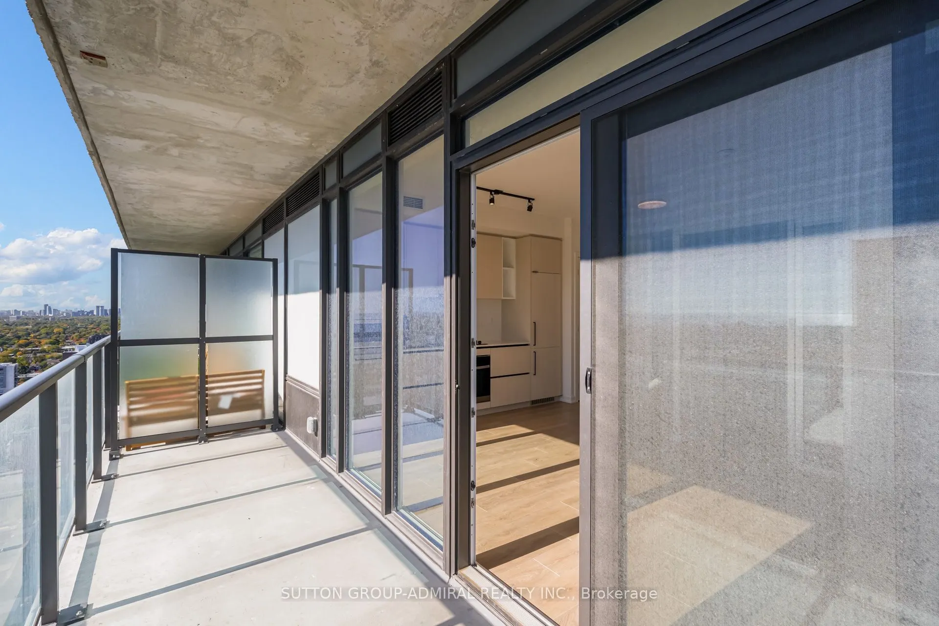 1285 Dupont Street #2610