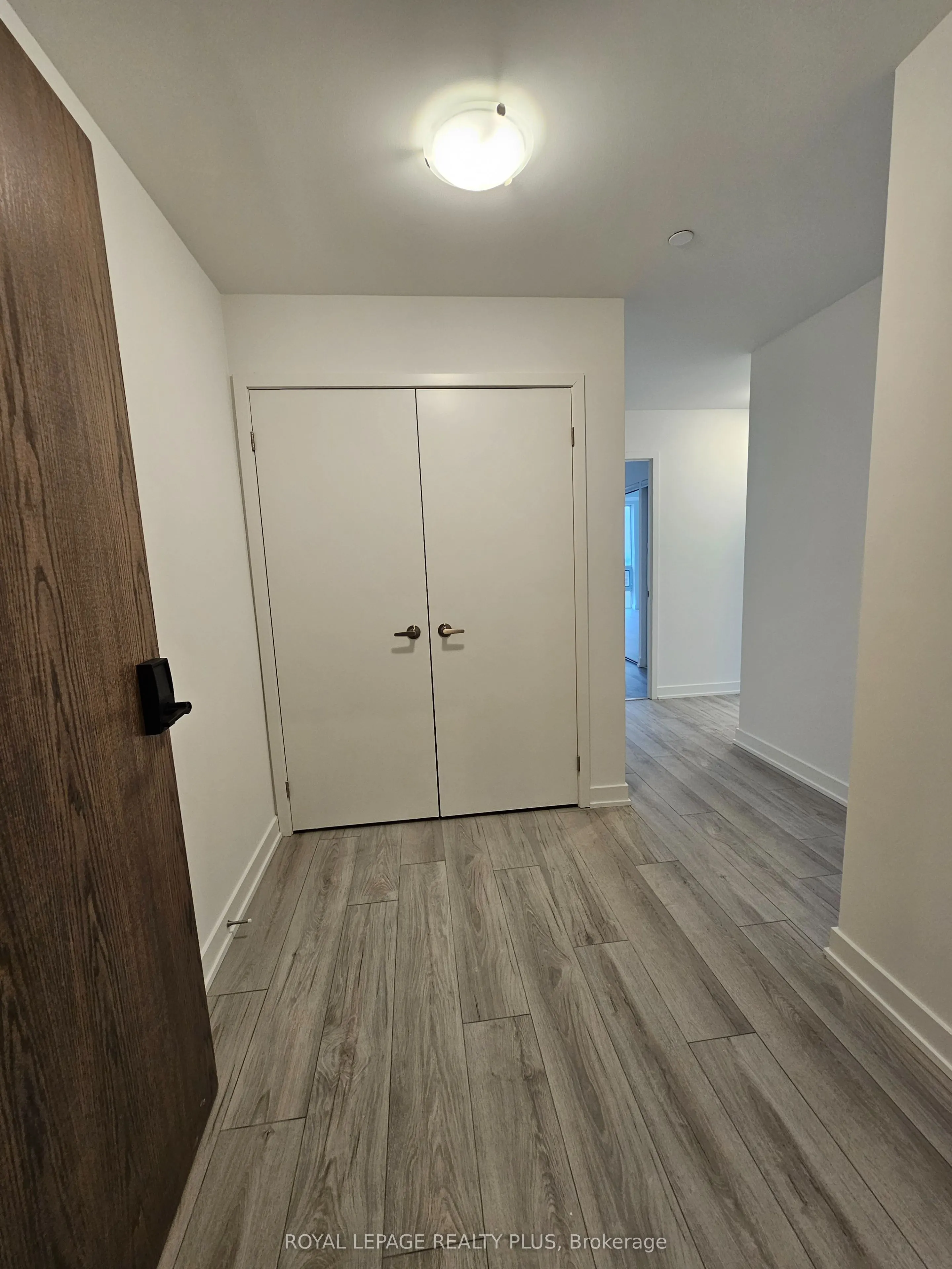 1035 Southdown Road #1109