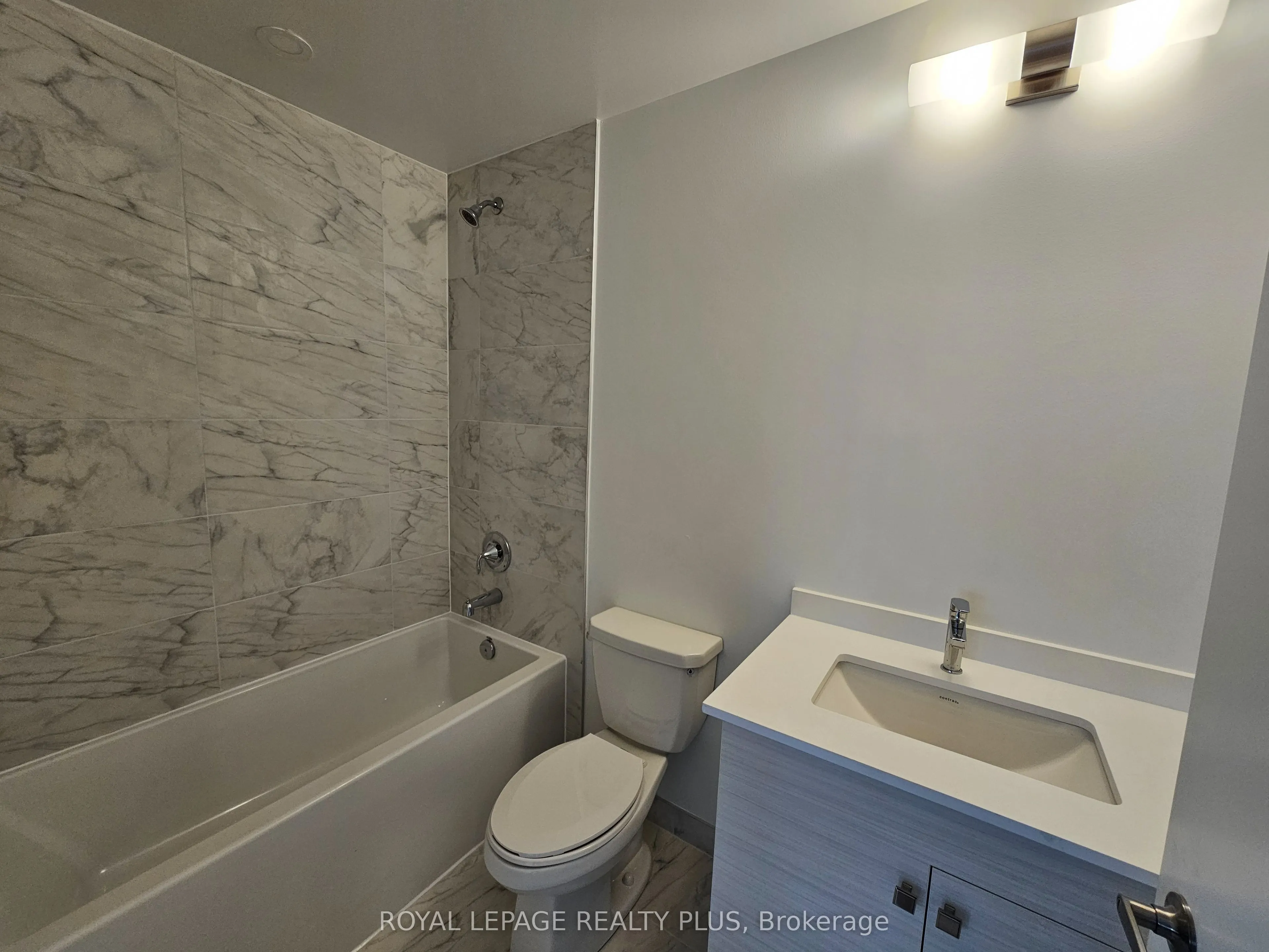 1035 Southdown Road #1109