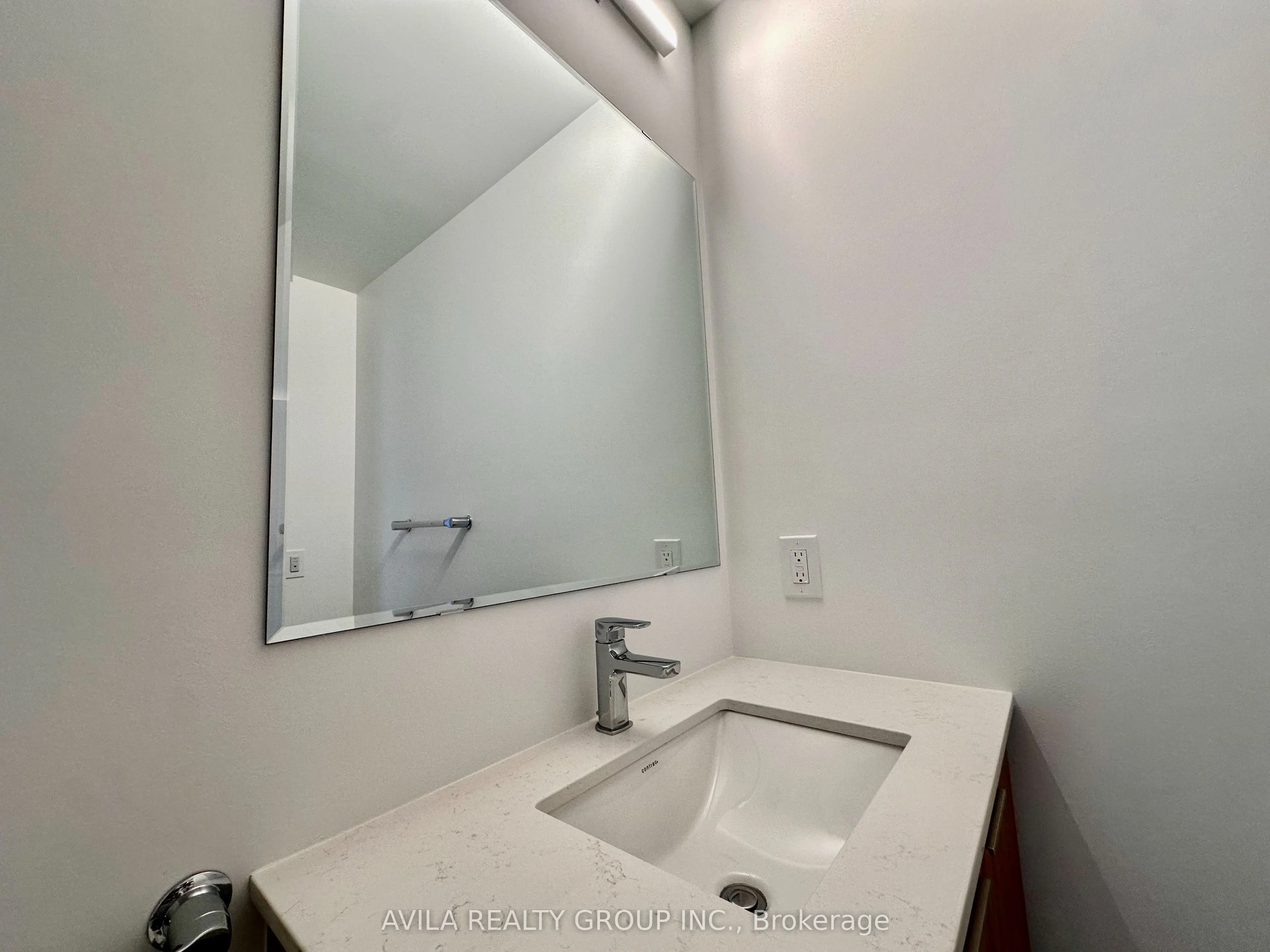 3008 William Cutmore Boulevard #210