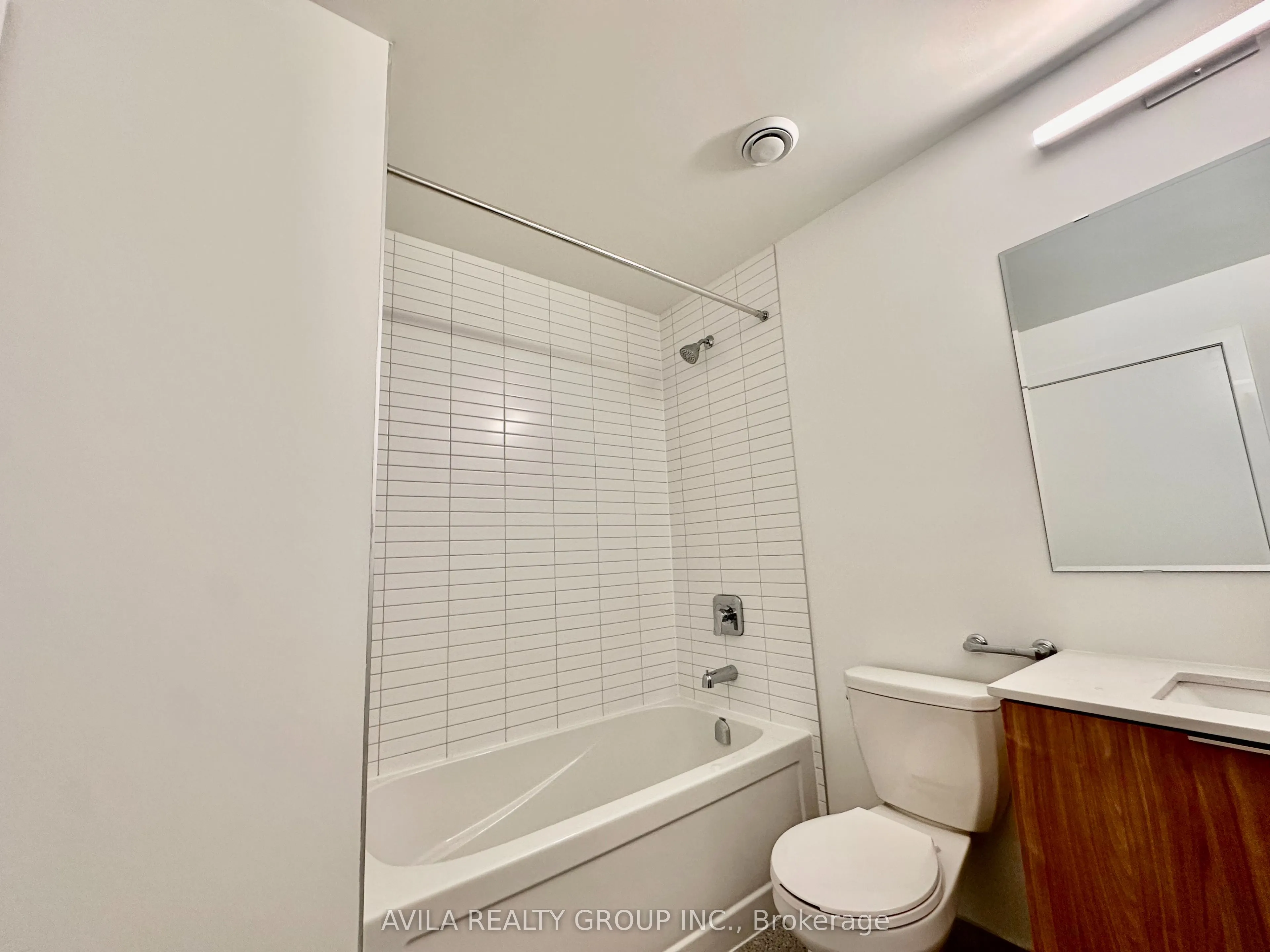 3008 William Cutmore Boulevard #210