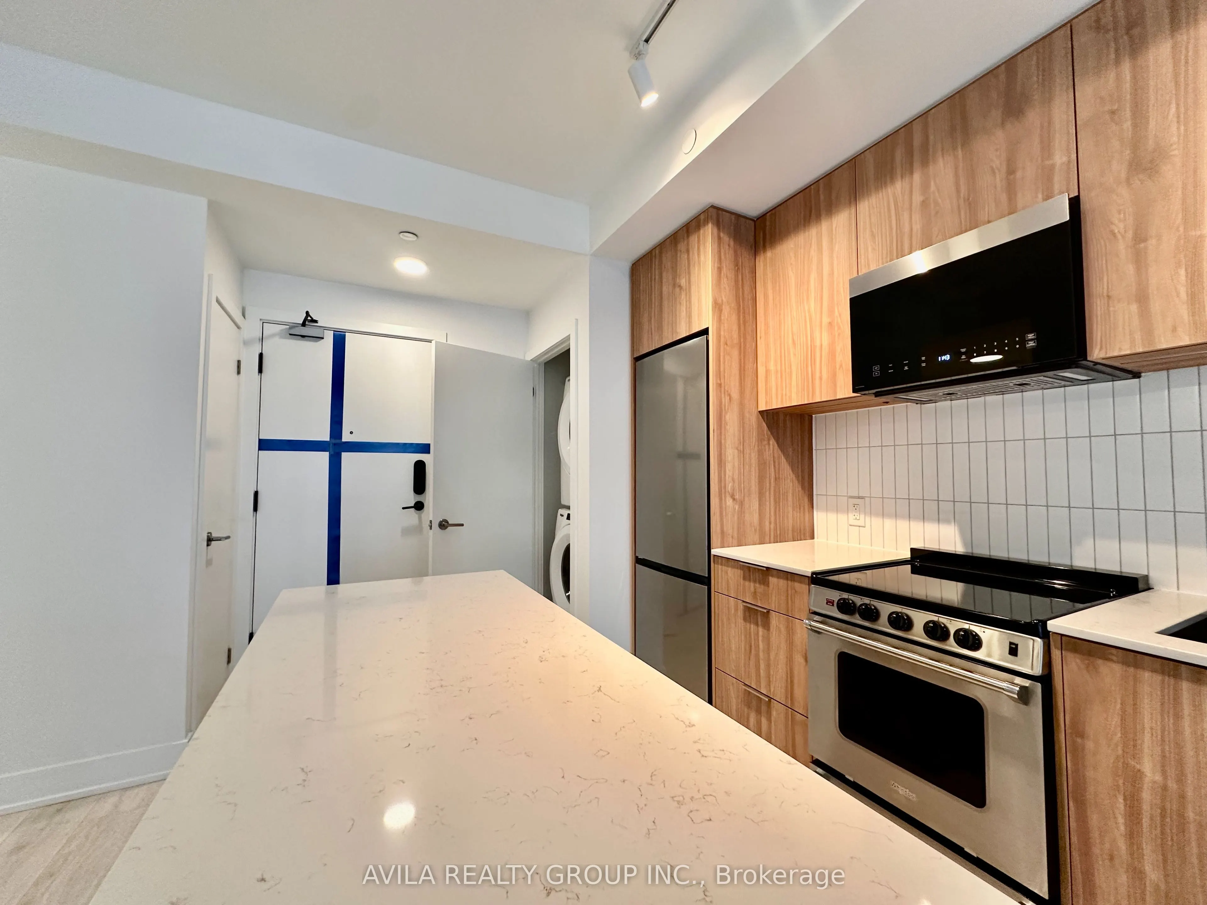 3008 William Cutmore Boulevard #210