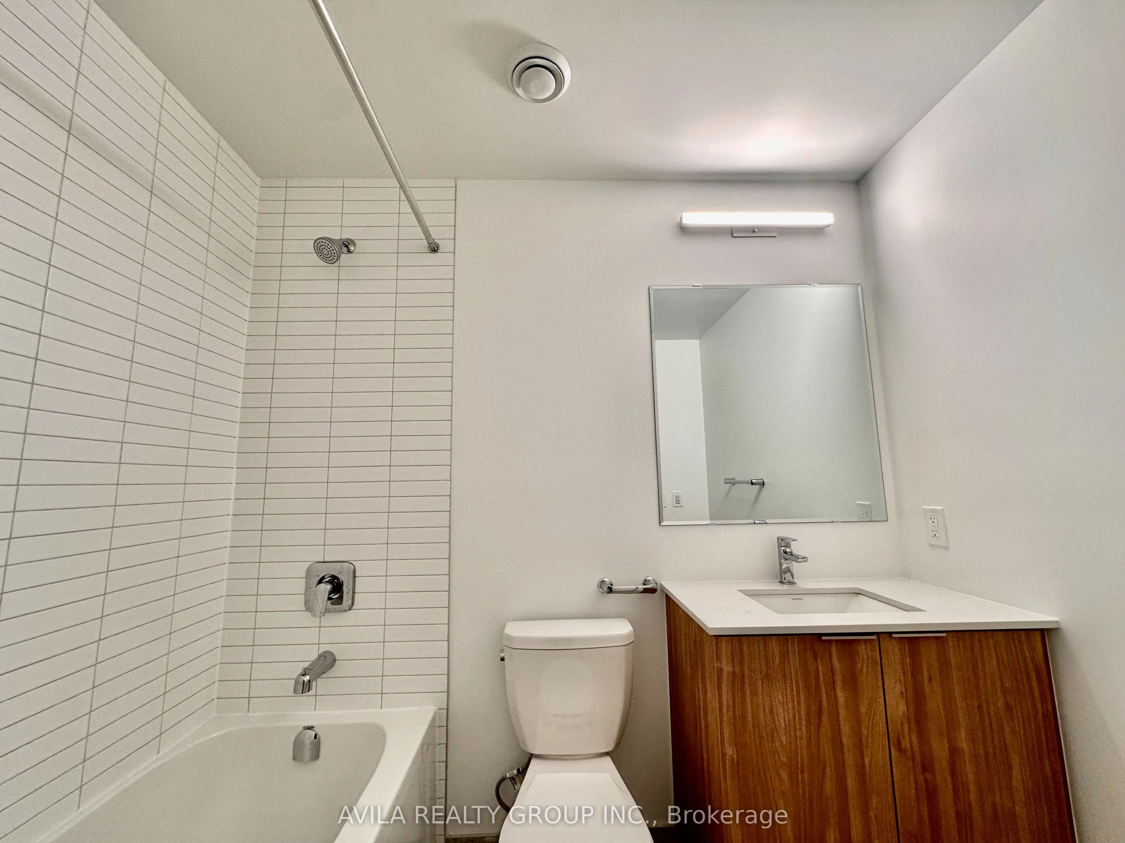 3008 William Cutmore Boulevard #210