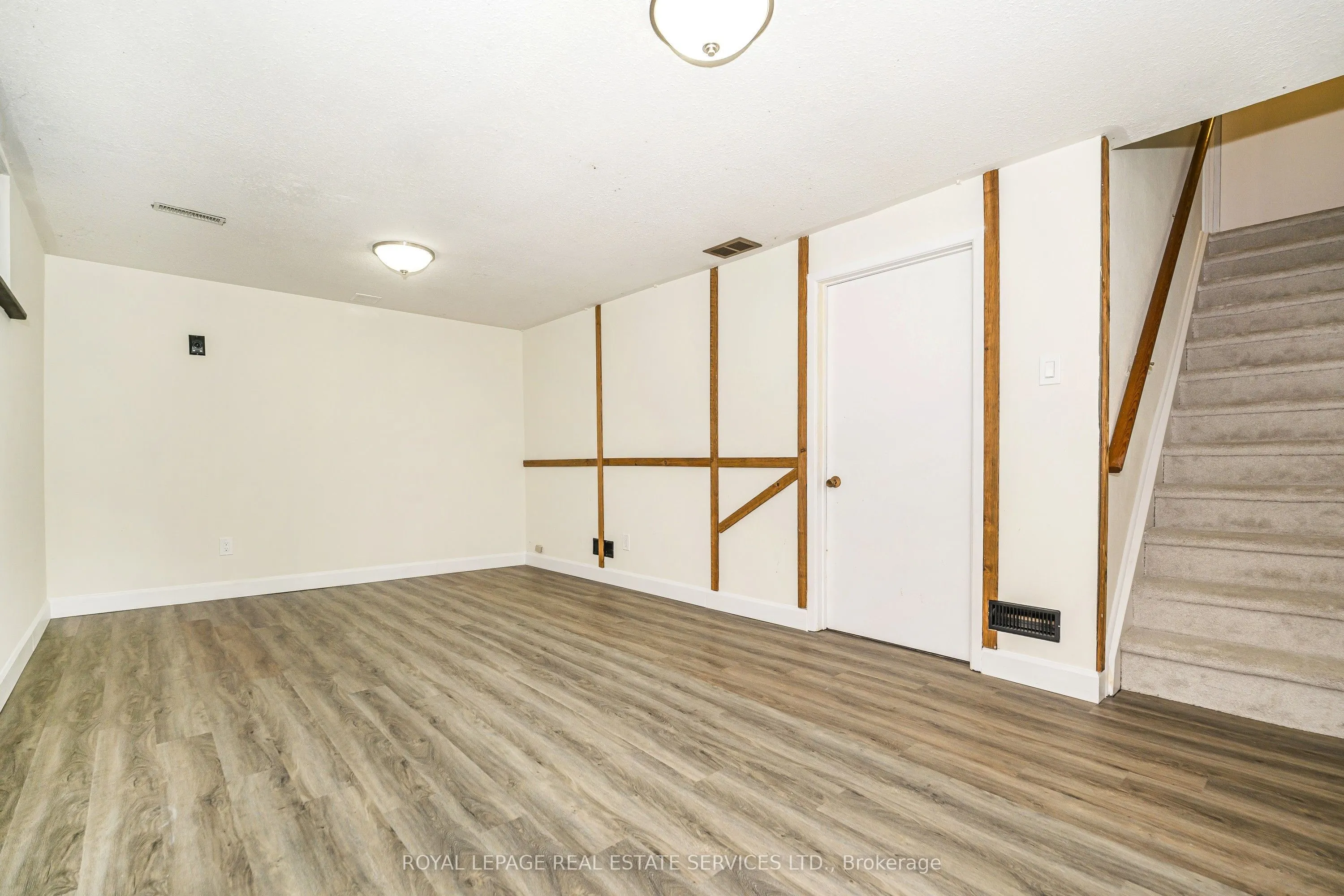 707 Burnhamthorpe Road #51