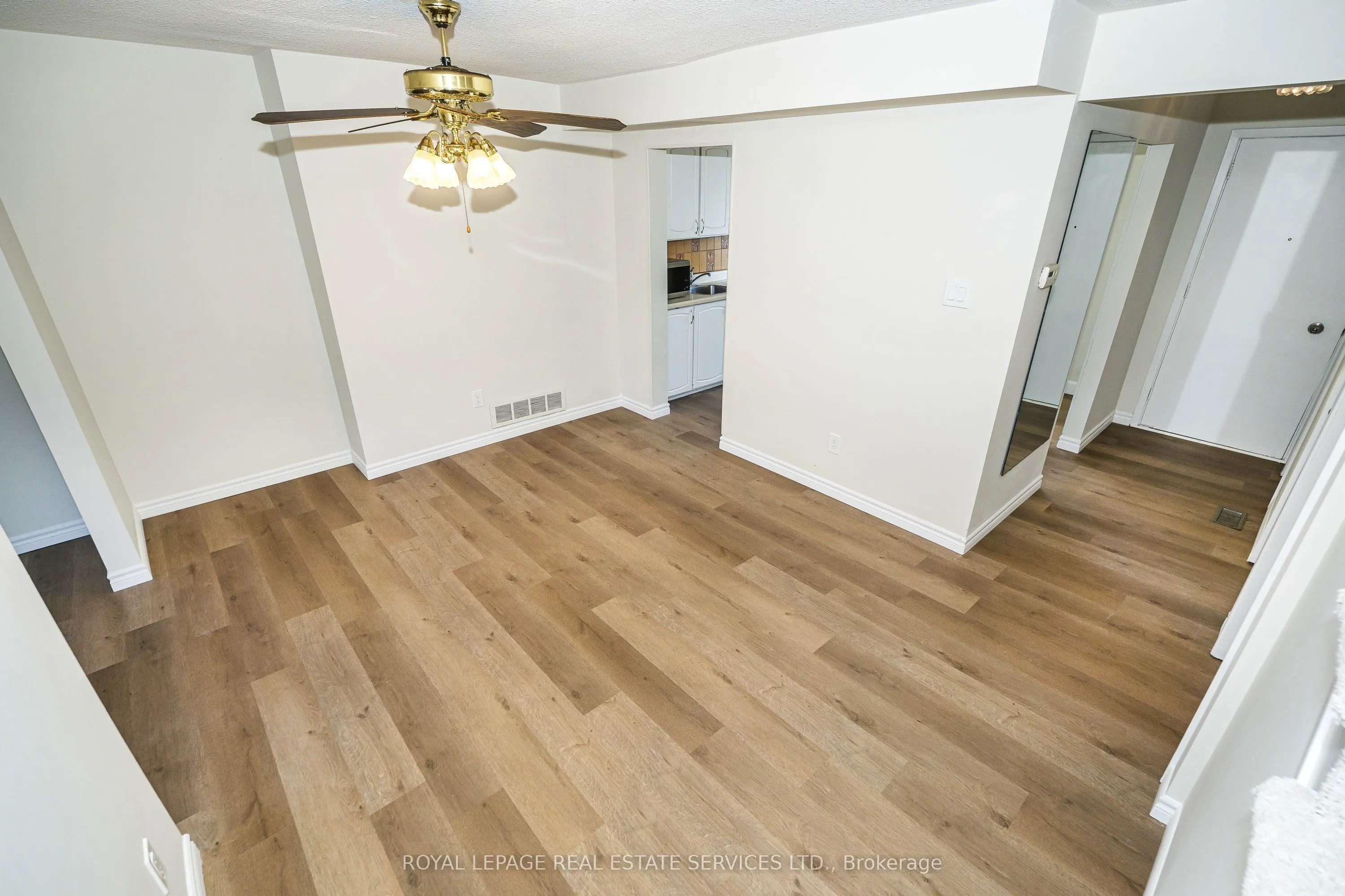 707 Burnhamthorpe Road #51