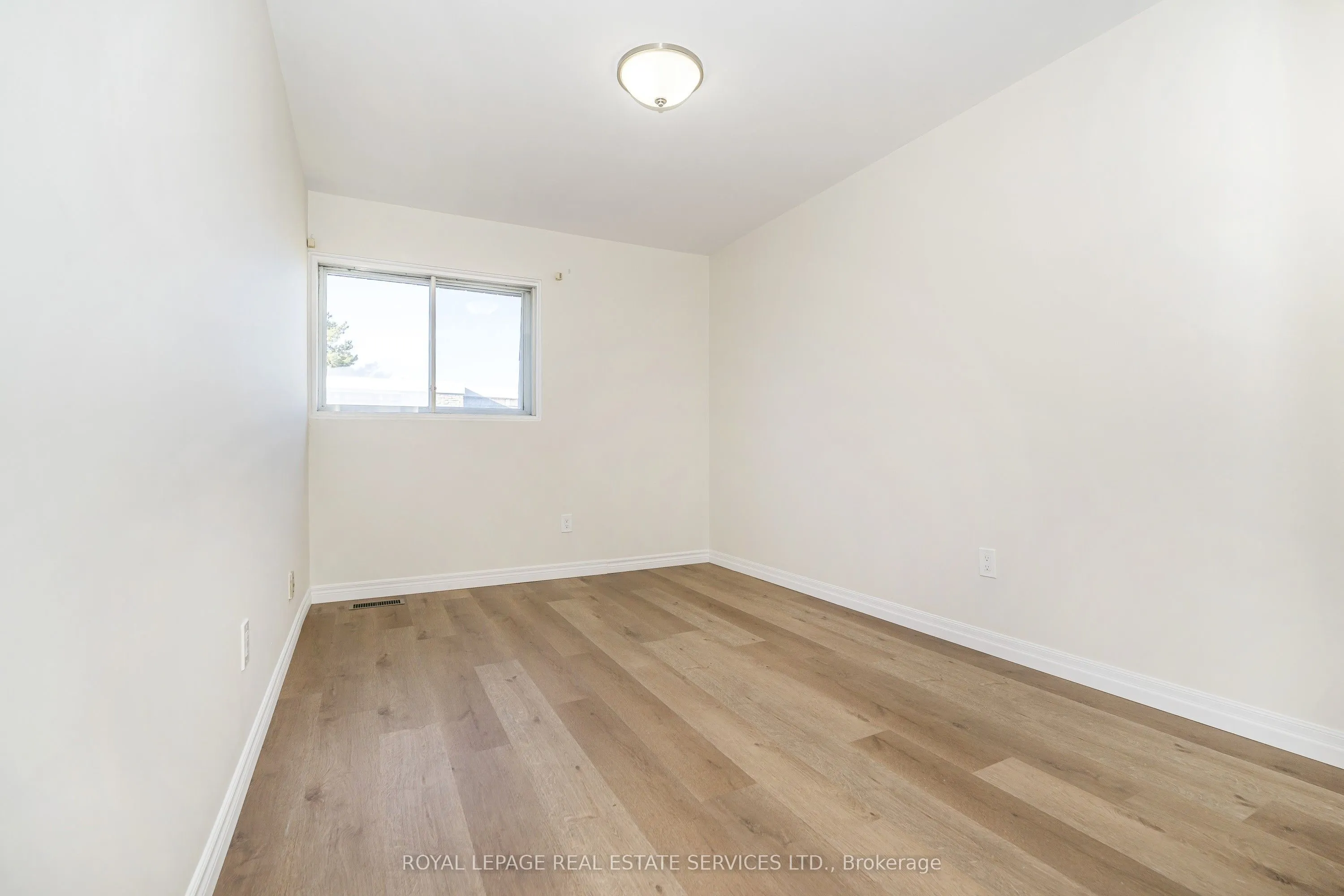 707 Burnhamthorpe Road #51