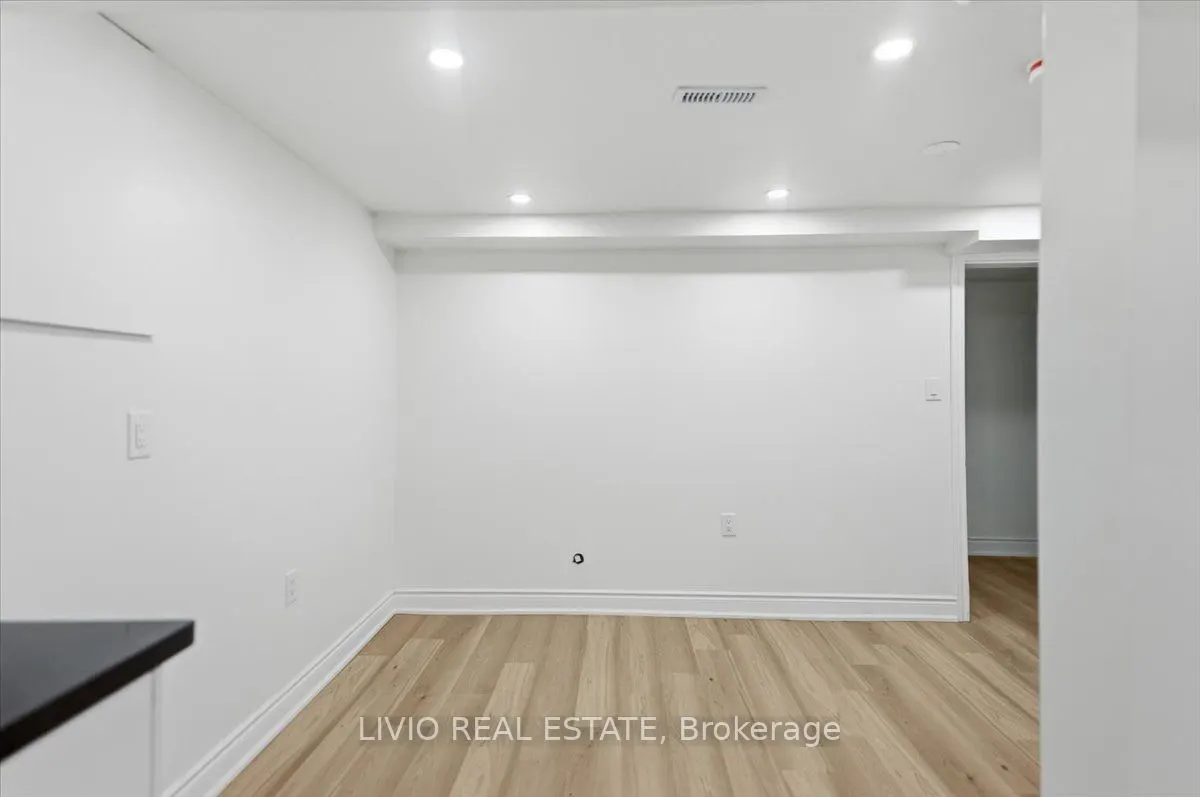 4002 Brandon Gate Drive