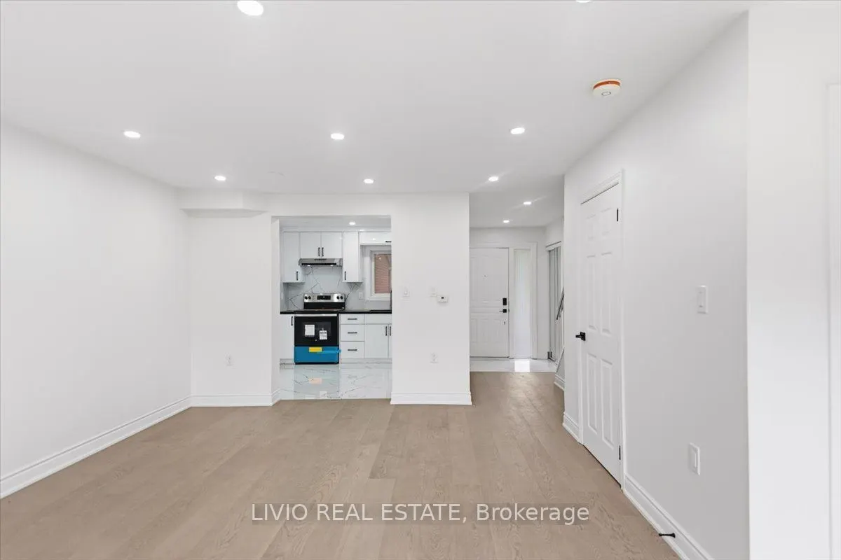 4002 Brandon Gate Drive