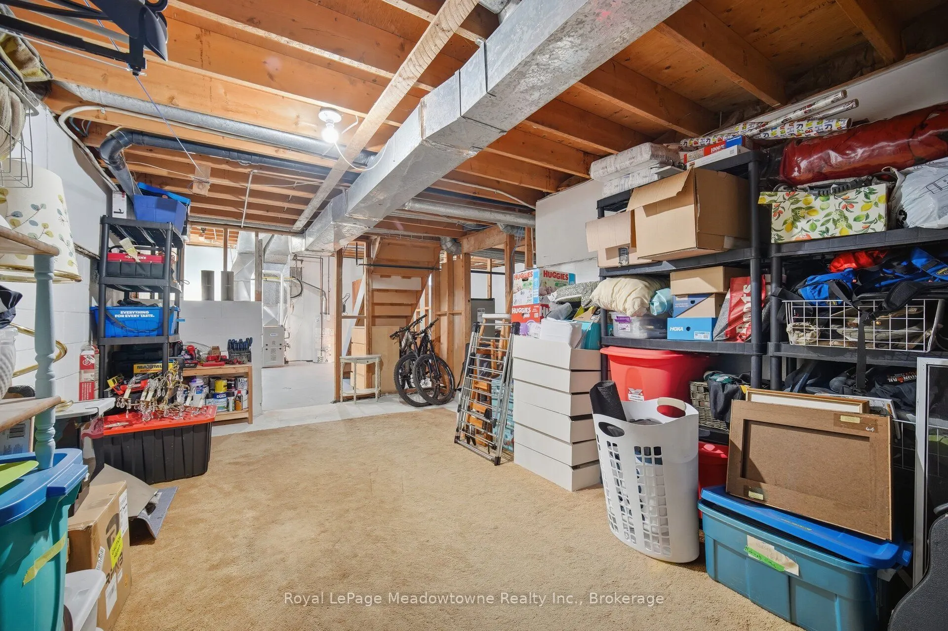 322 Kingsway Place