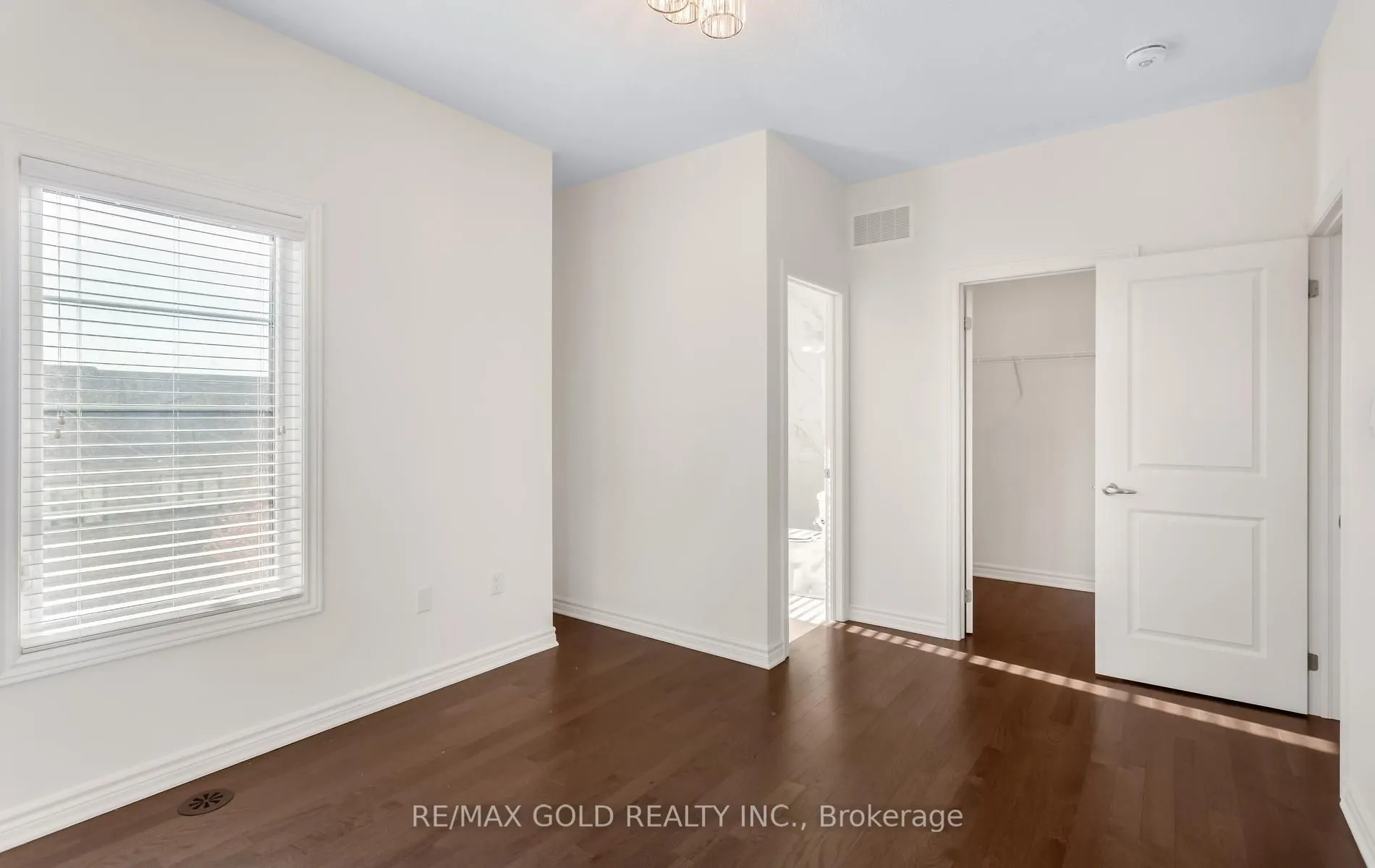 1260 Restivo Lane