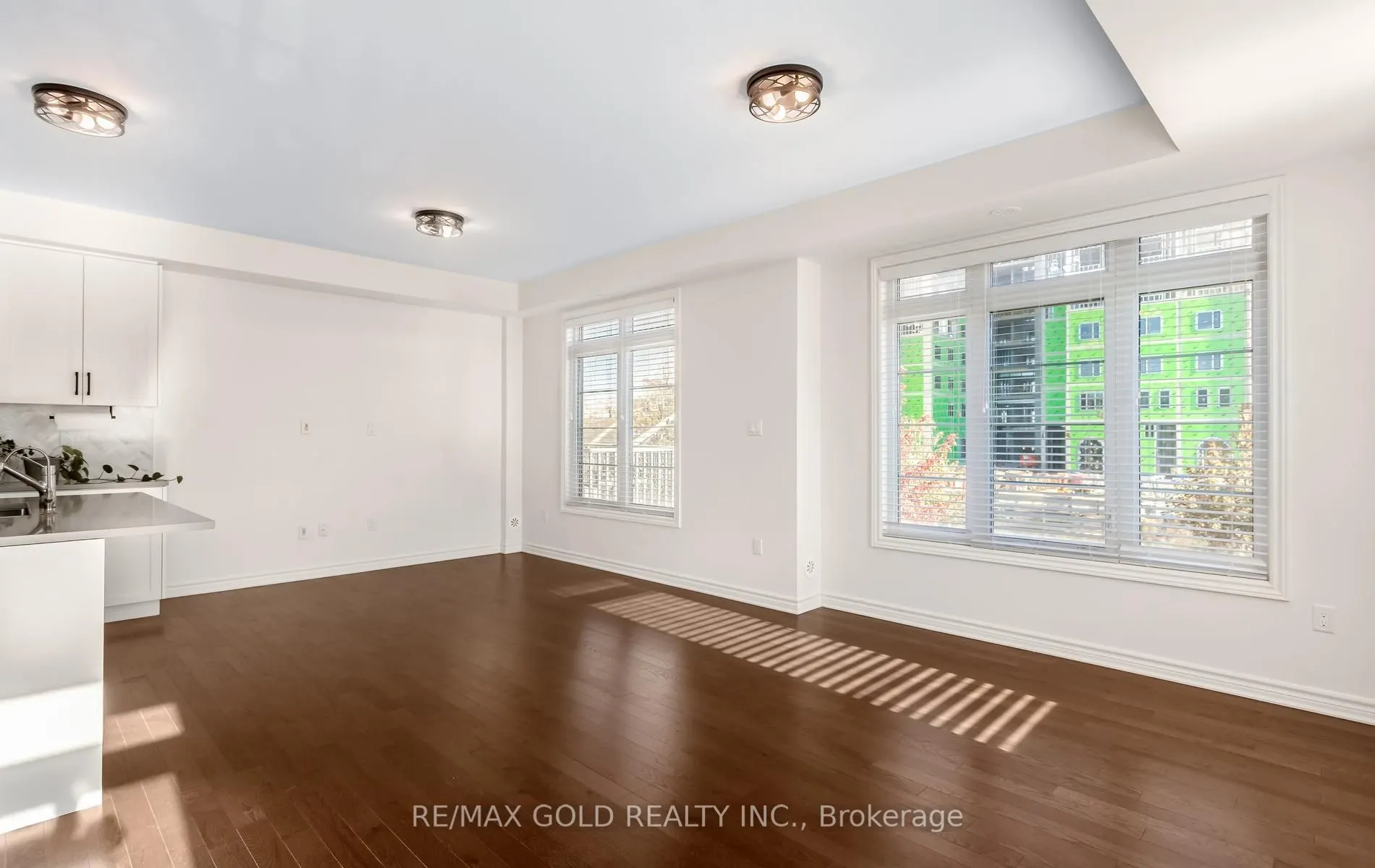 1260 Restivo Lane