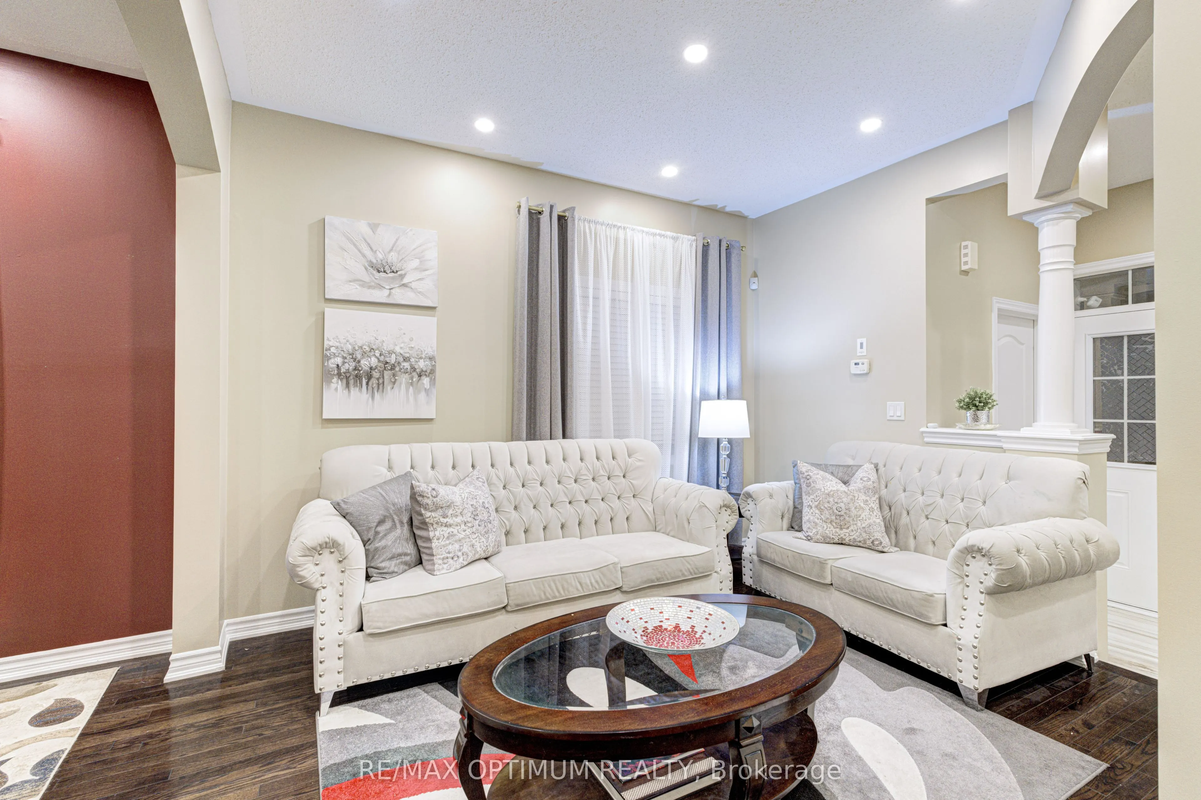17 Elmcrest Drive