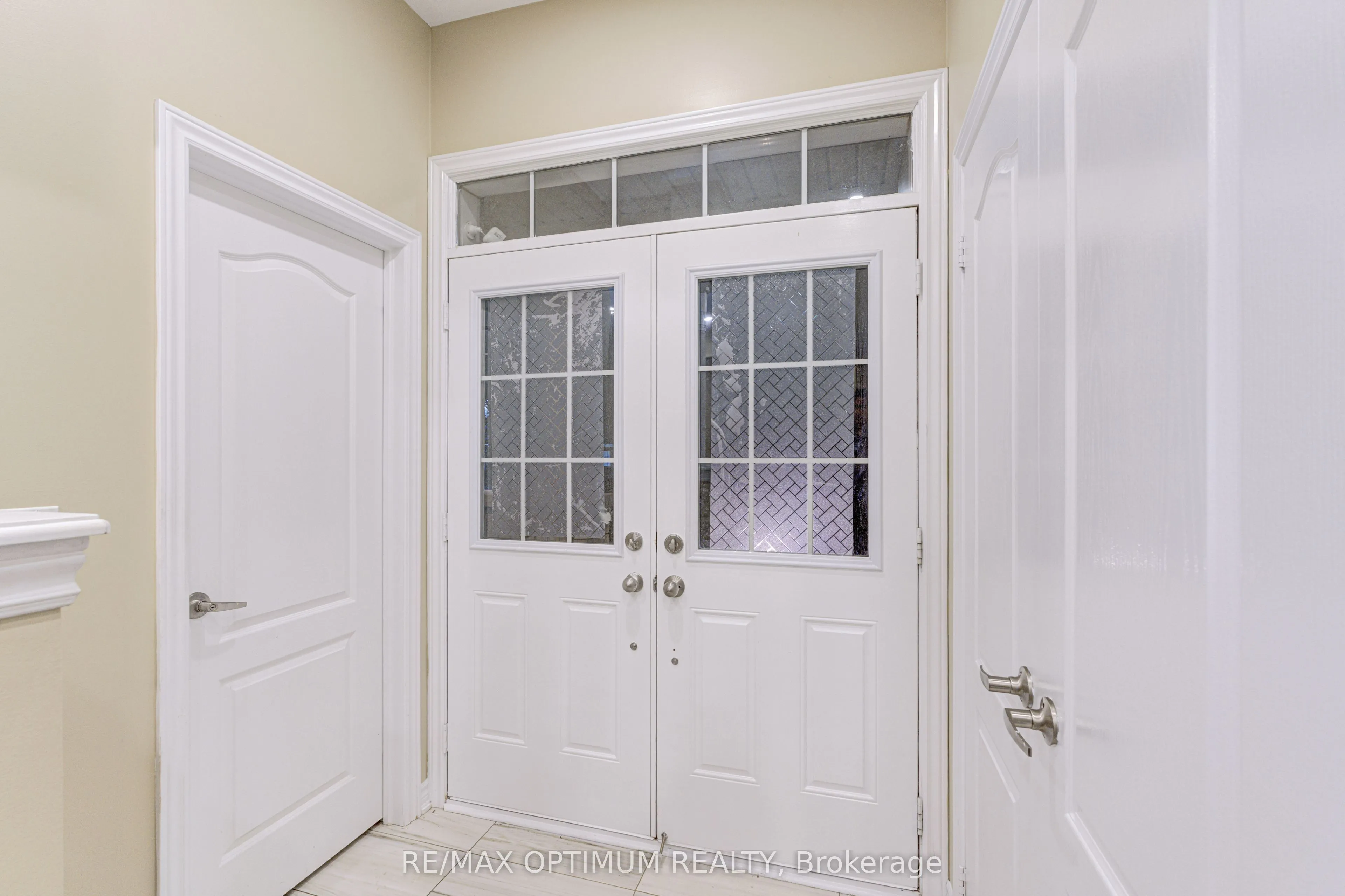 17 Elmcrest Drive
