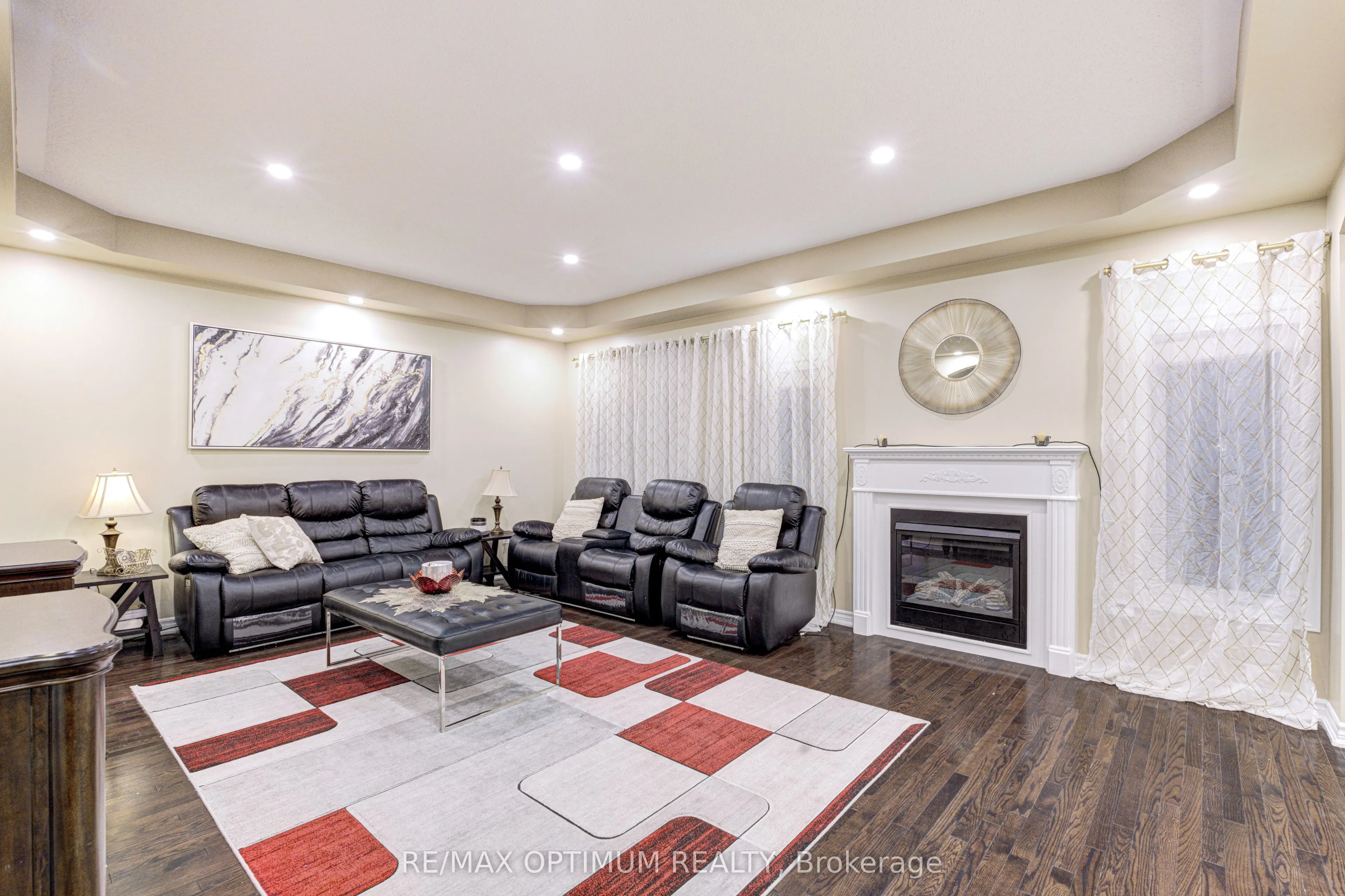 17 Elmcrest Drive