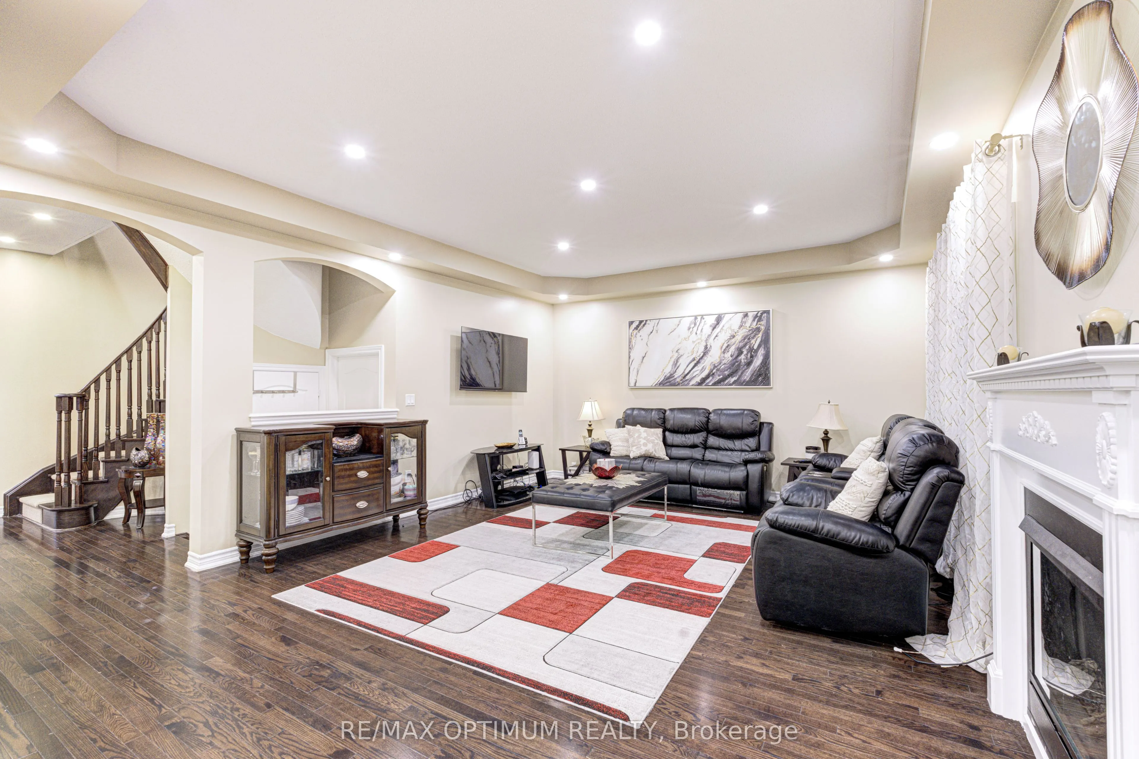 17 Elmcrest Drive