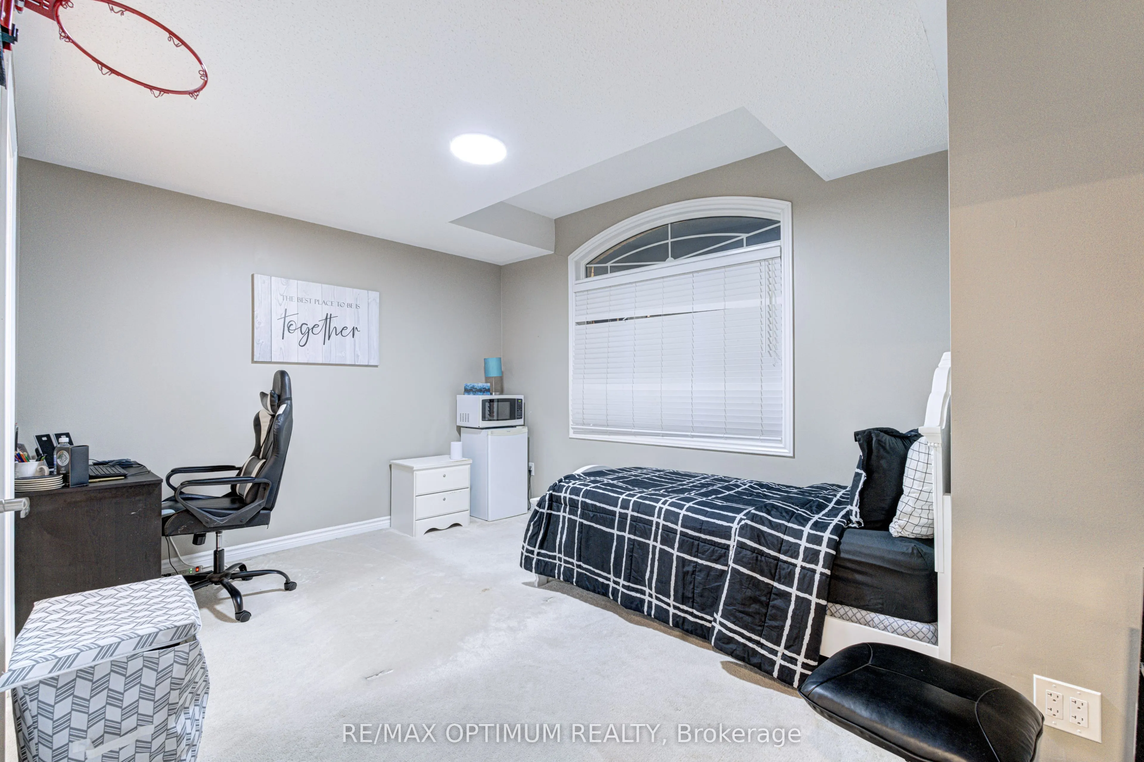 17 Elmcrest Drive