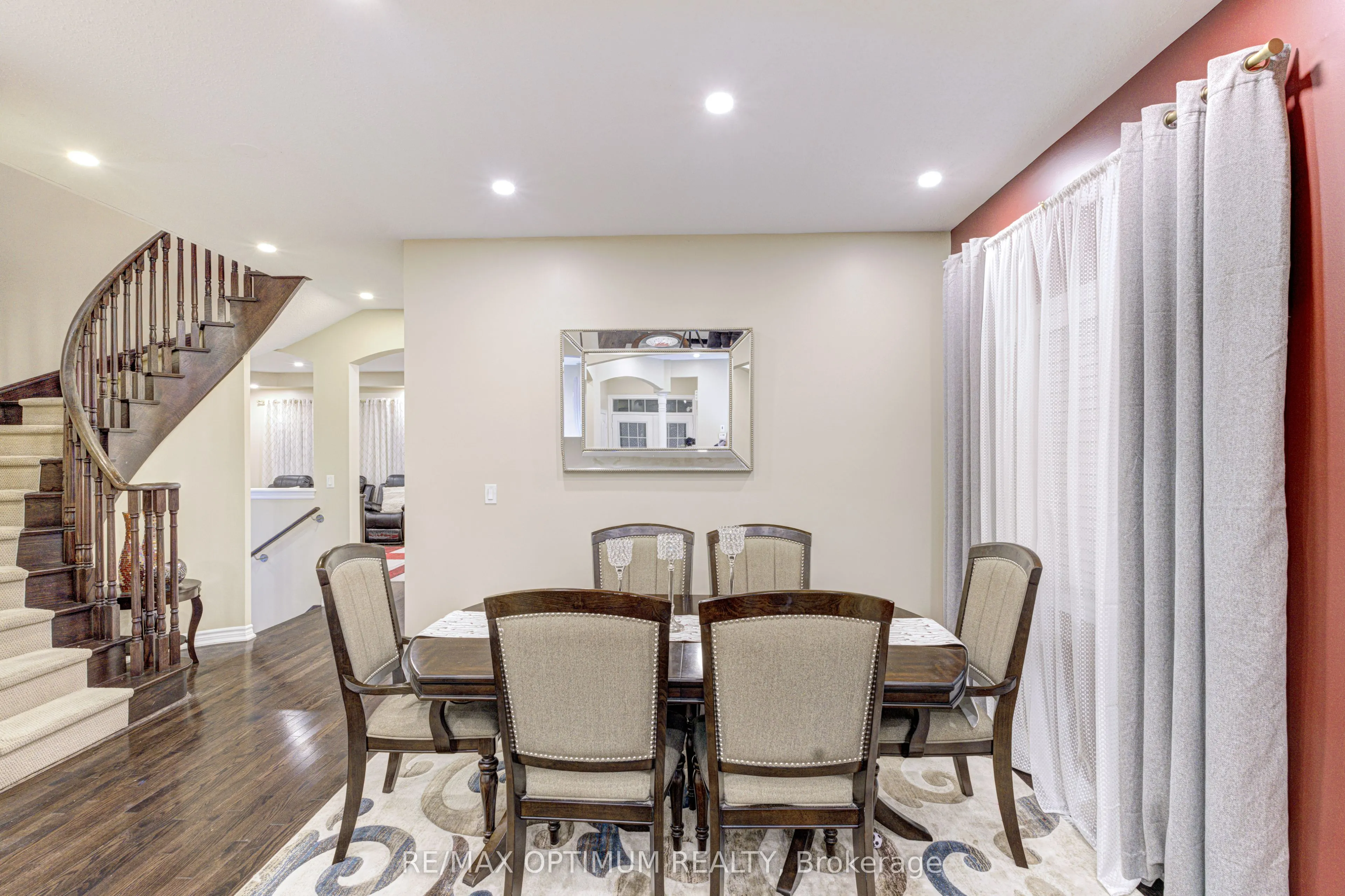 17 Elmcrest Drive