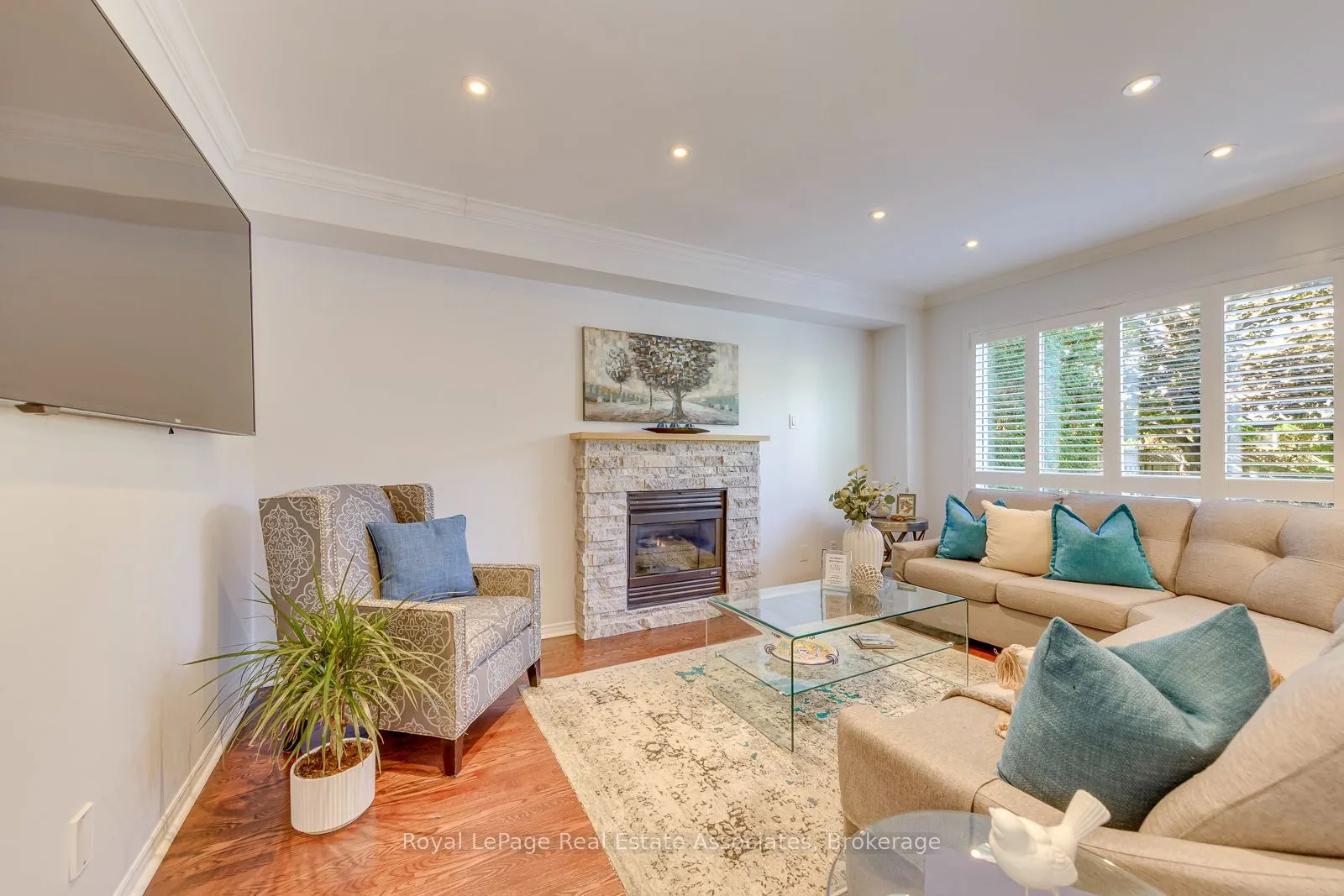 3781 Windhaven Drive