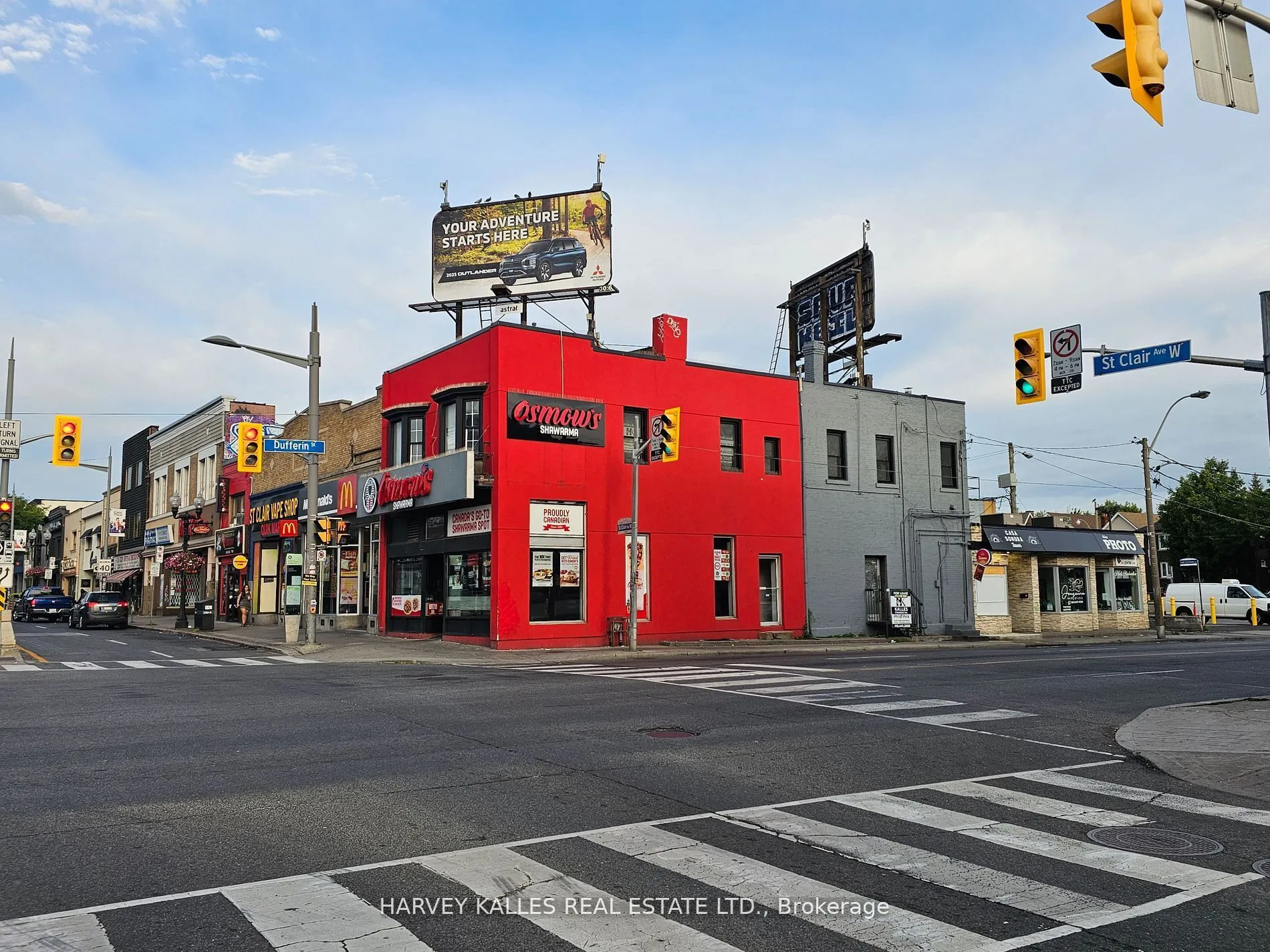 1166 St Clair Avenue W #2nd Floor