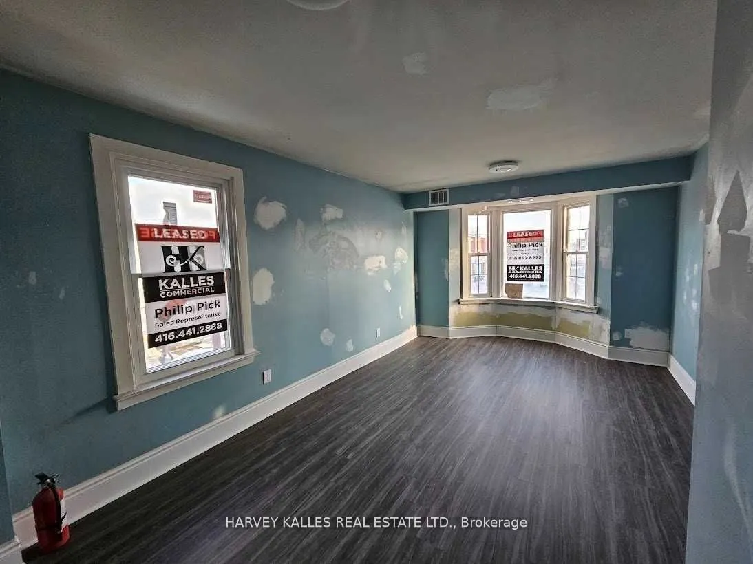 1166 St Clair Avenue W #2nd Floor
