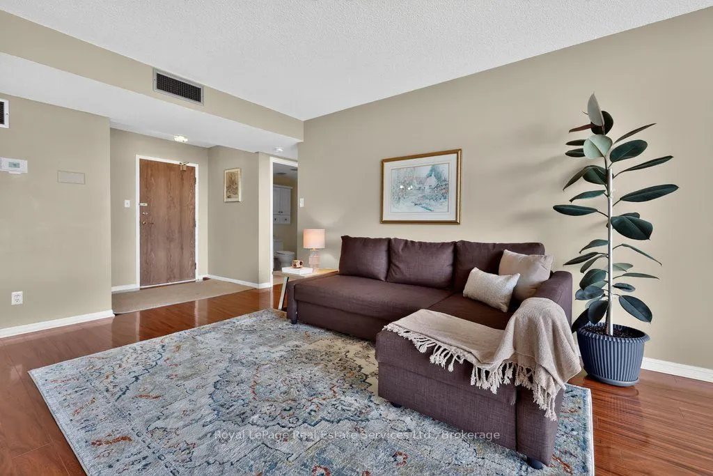 1240 Marlborough Court #1105