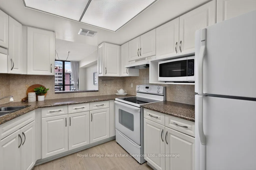 1240 Marlborough Court #1105