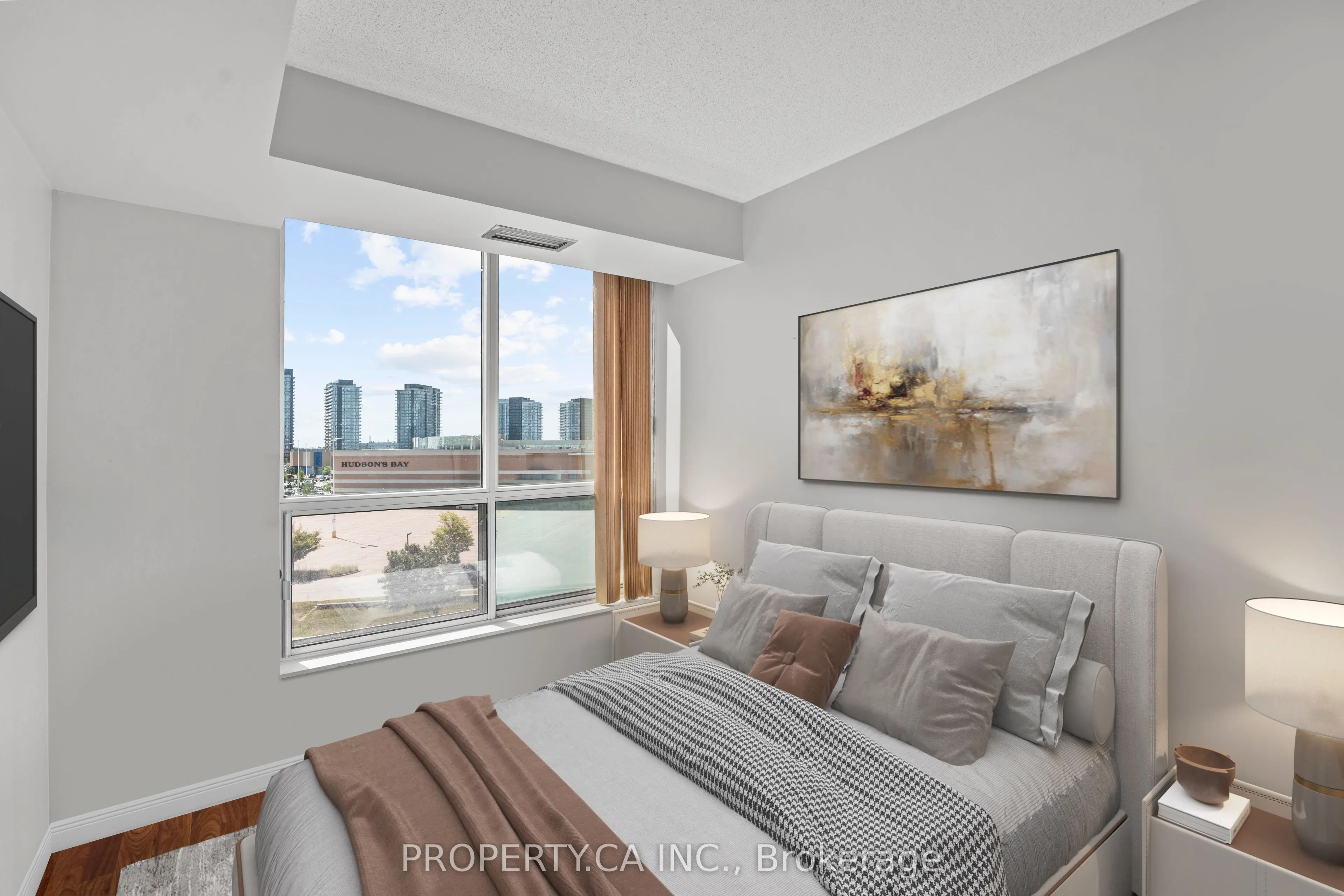 2585 Erin Centre Boulevard #607