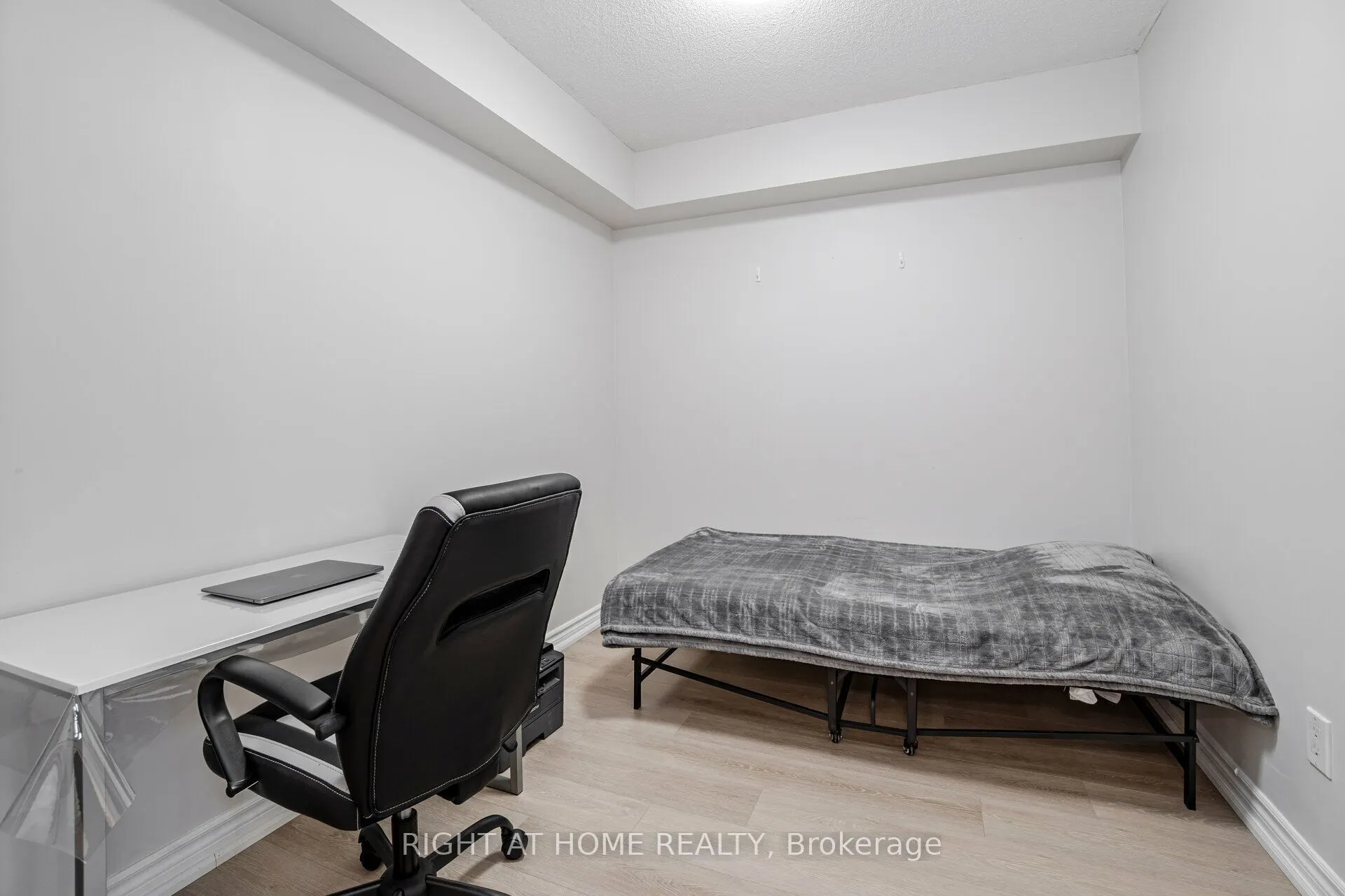 4090 Living Arts Drive #2109