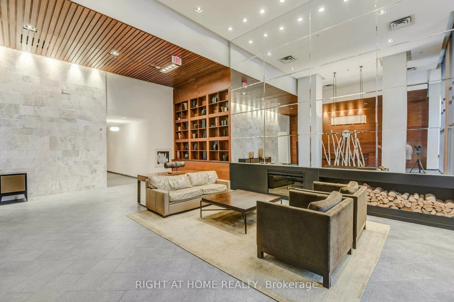 4090 Living Arts Drive #2109