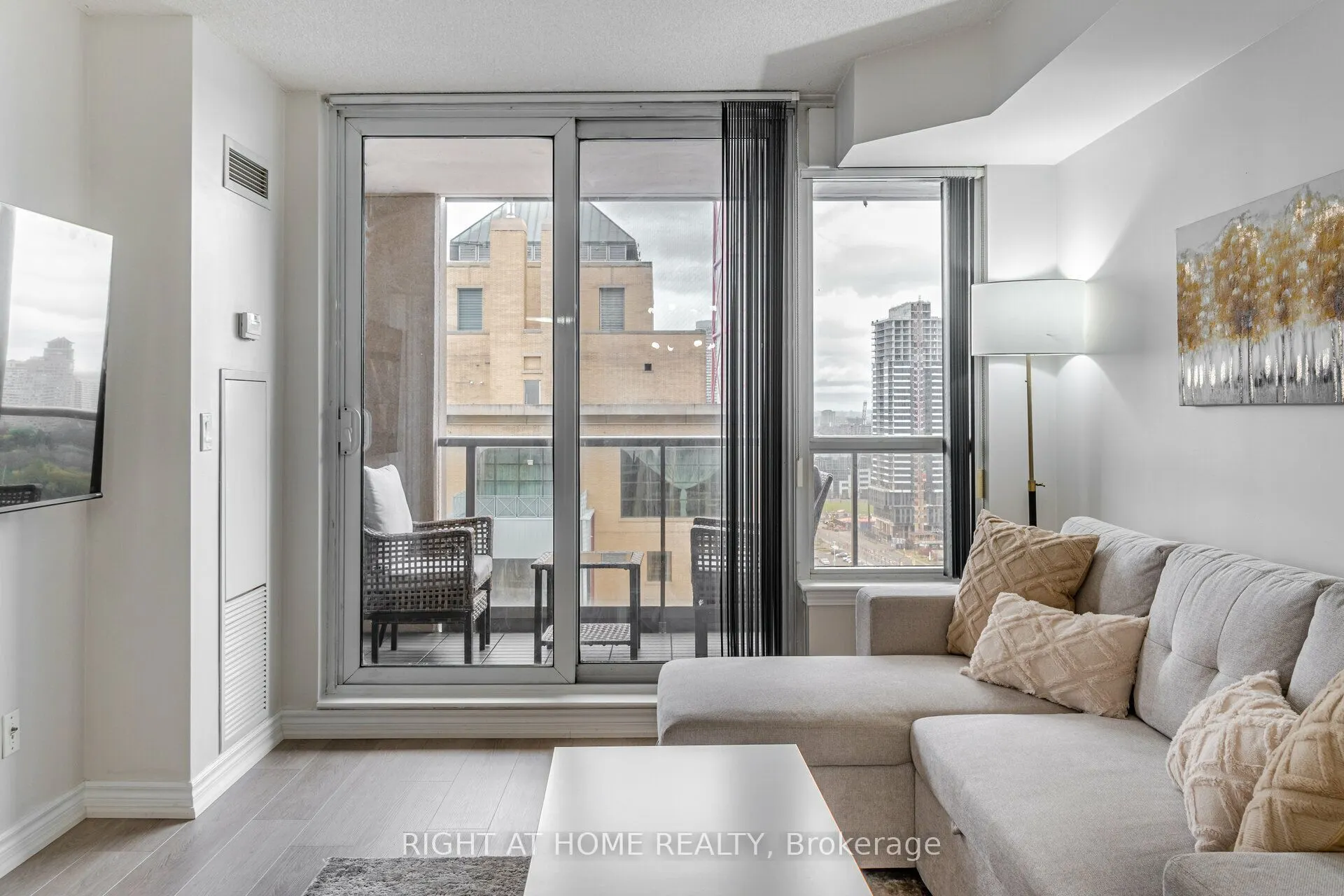 4090 Living Arts Drive #2109