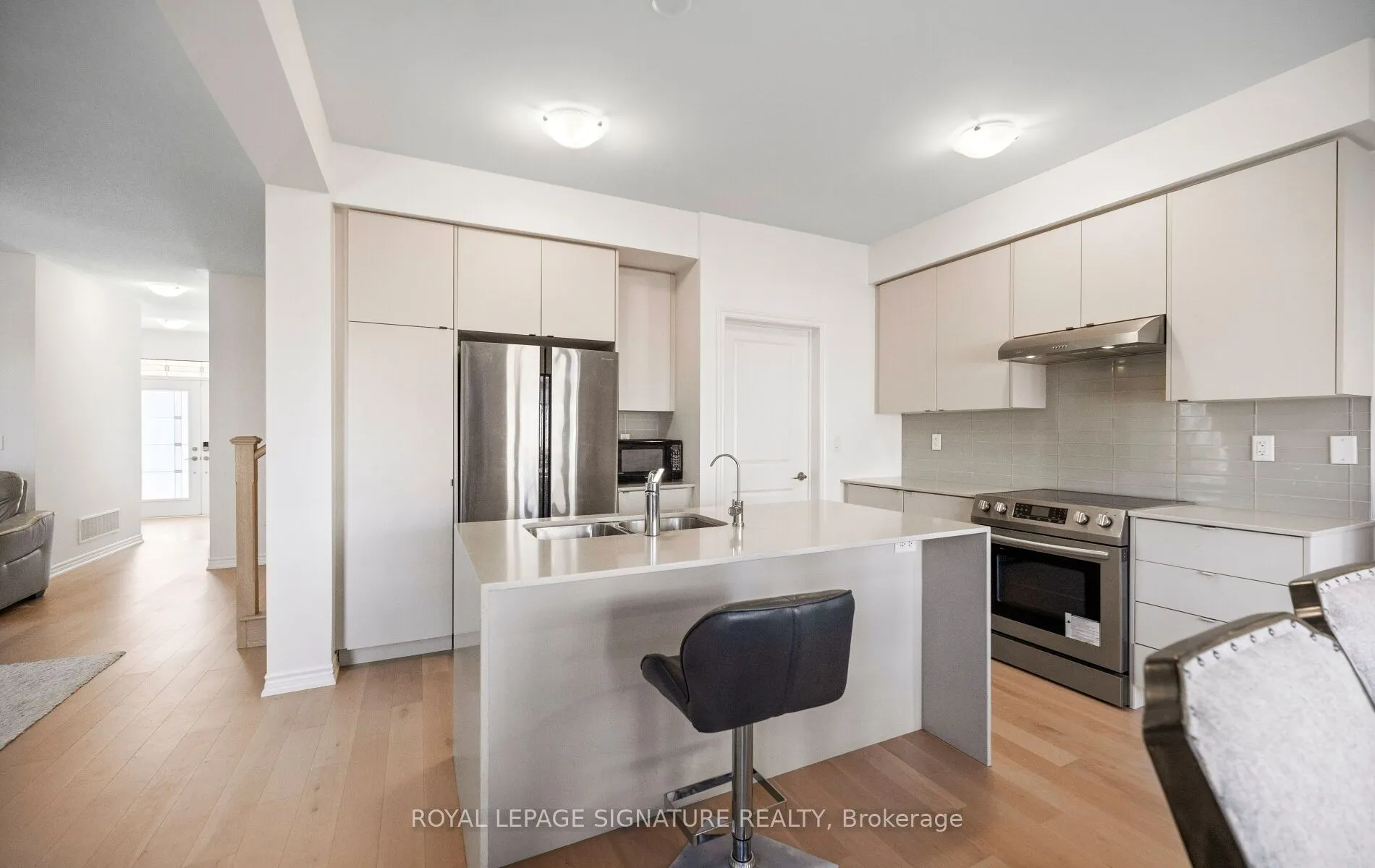 466 Thornborrow Court