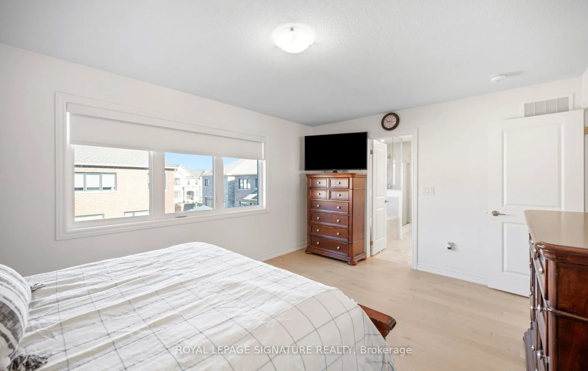 466 Thornborrow Court