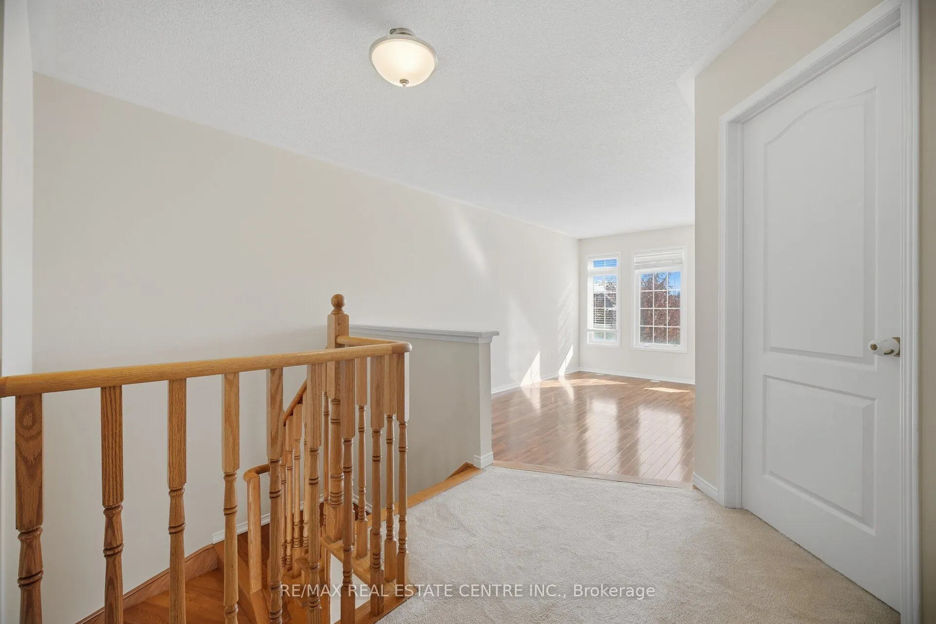 1323 MENEFY Place