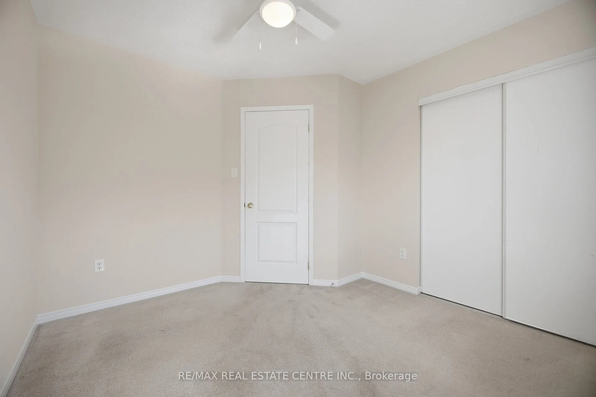 1323 MENEFY Place
