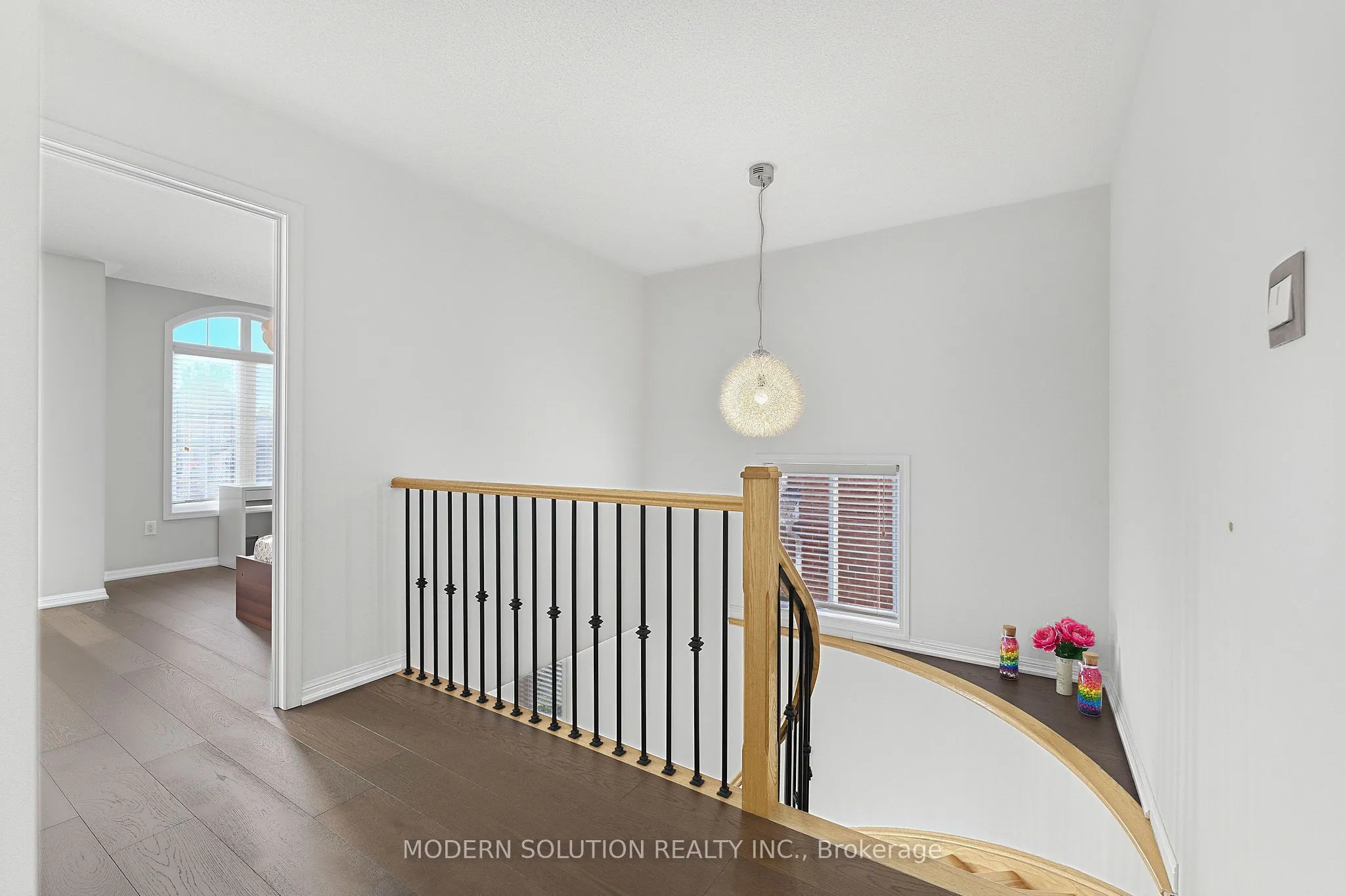 5 Woodcote Crescent