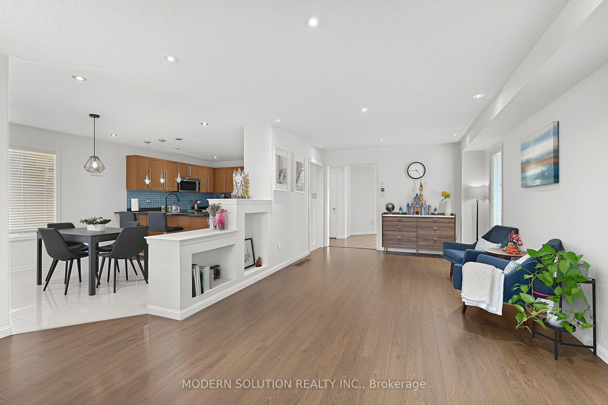 5 Woodcote Crescent